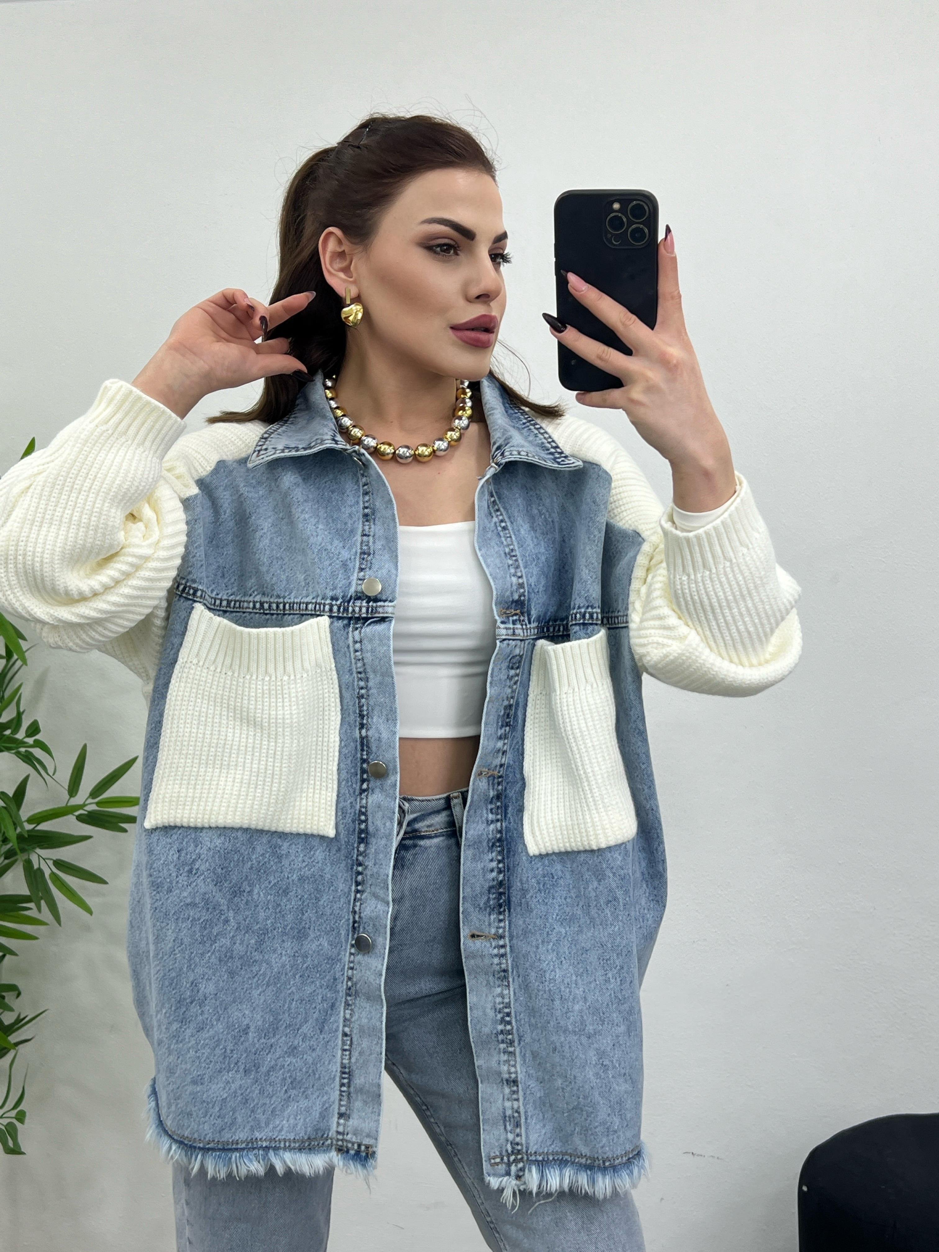 BEYAZ ÖRME CEPLİ PÜSKÜLLÜ JEAN HIRKA