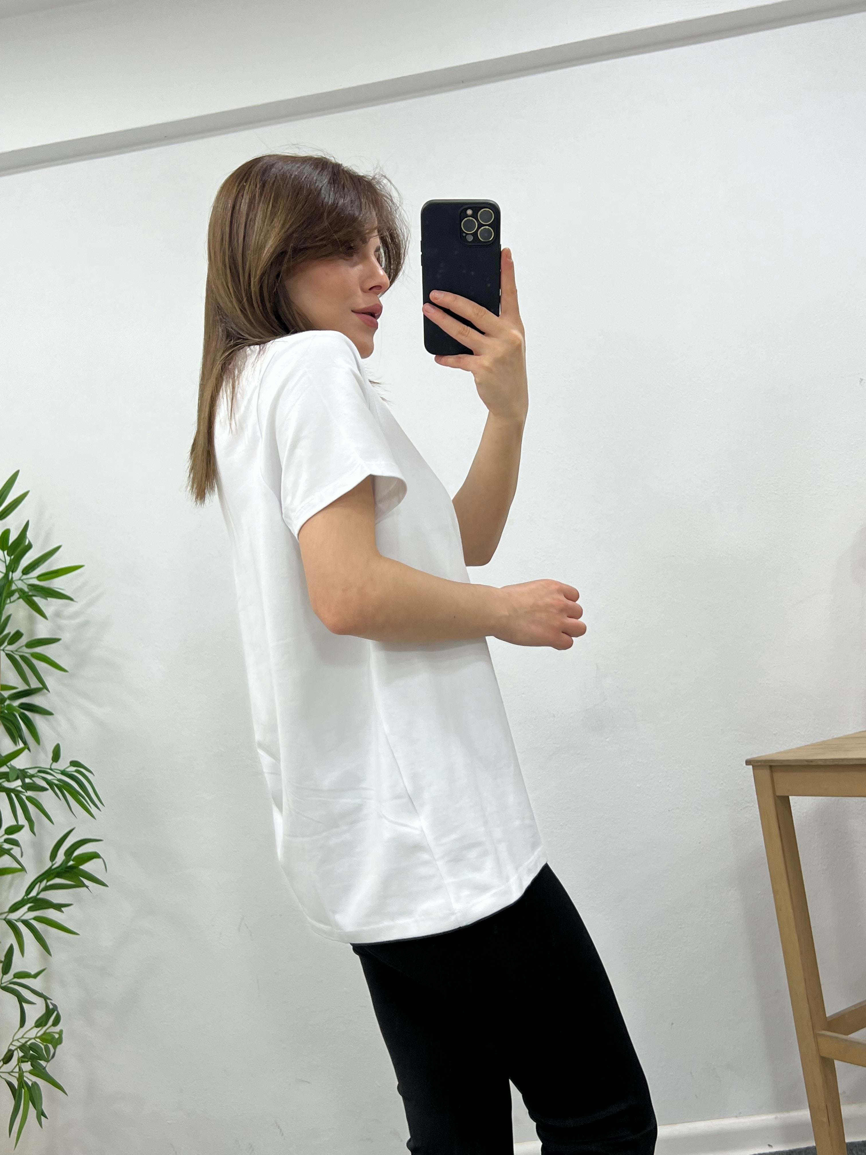 BEYAZ ÖZEL TOK DOKU BASIC TİŞÖRT