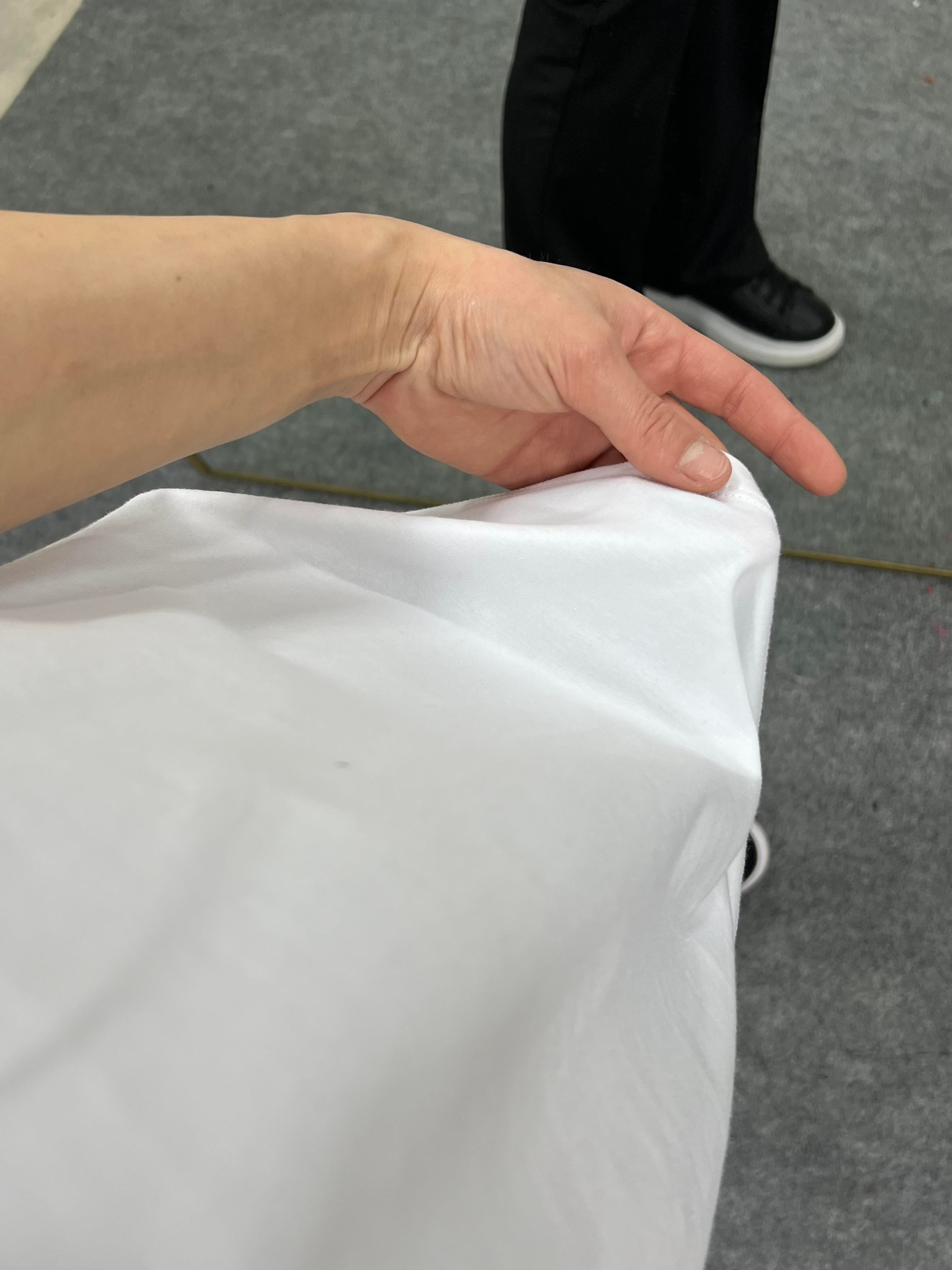 BEYAZ ÖZEL TOK DOKU BASIC TİŞÖRT