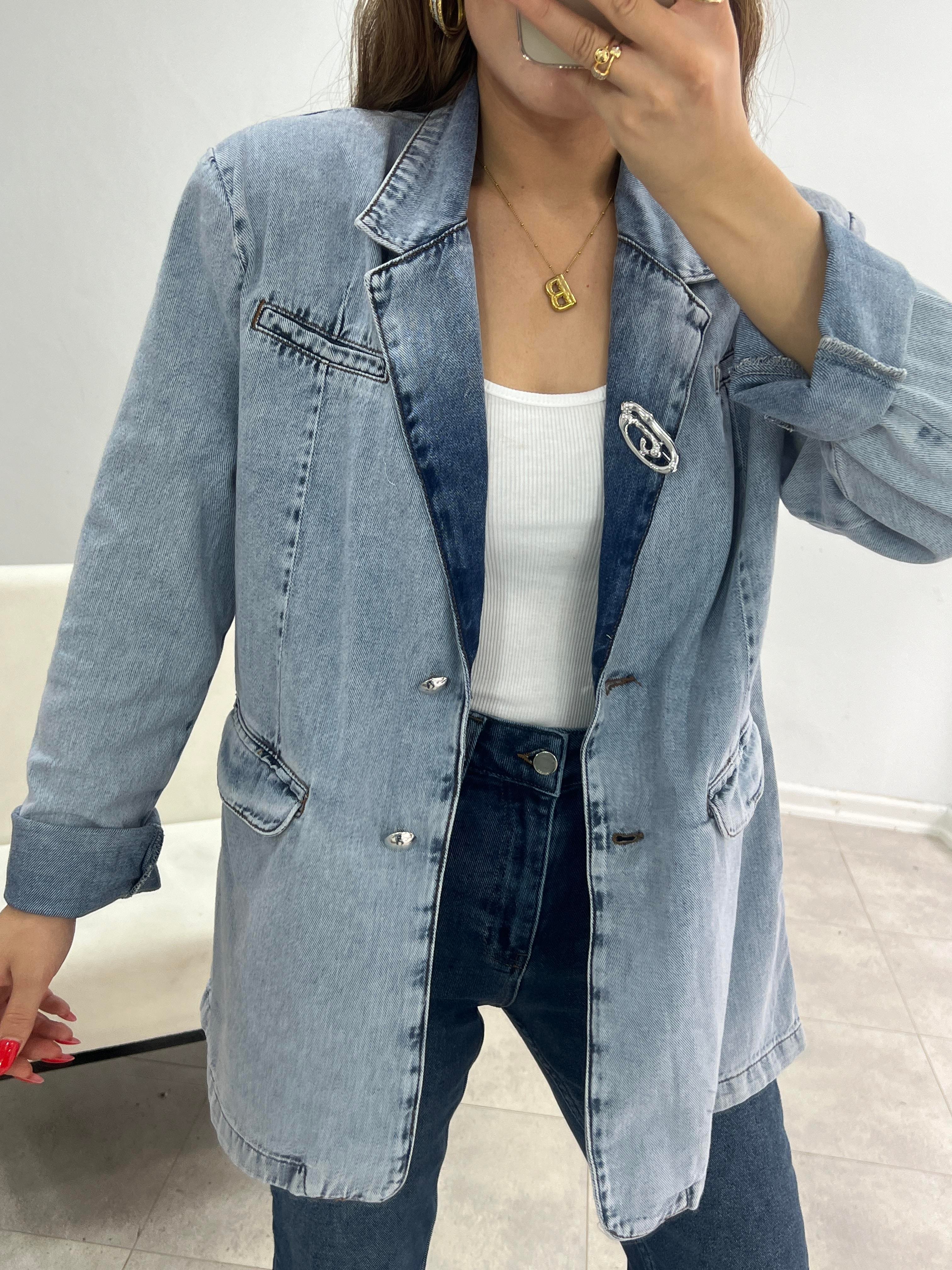 BROŞ DETAYLI BLAZER DENİM CEKET BUZ MAVİ