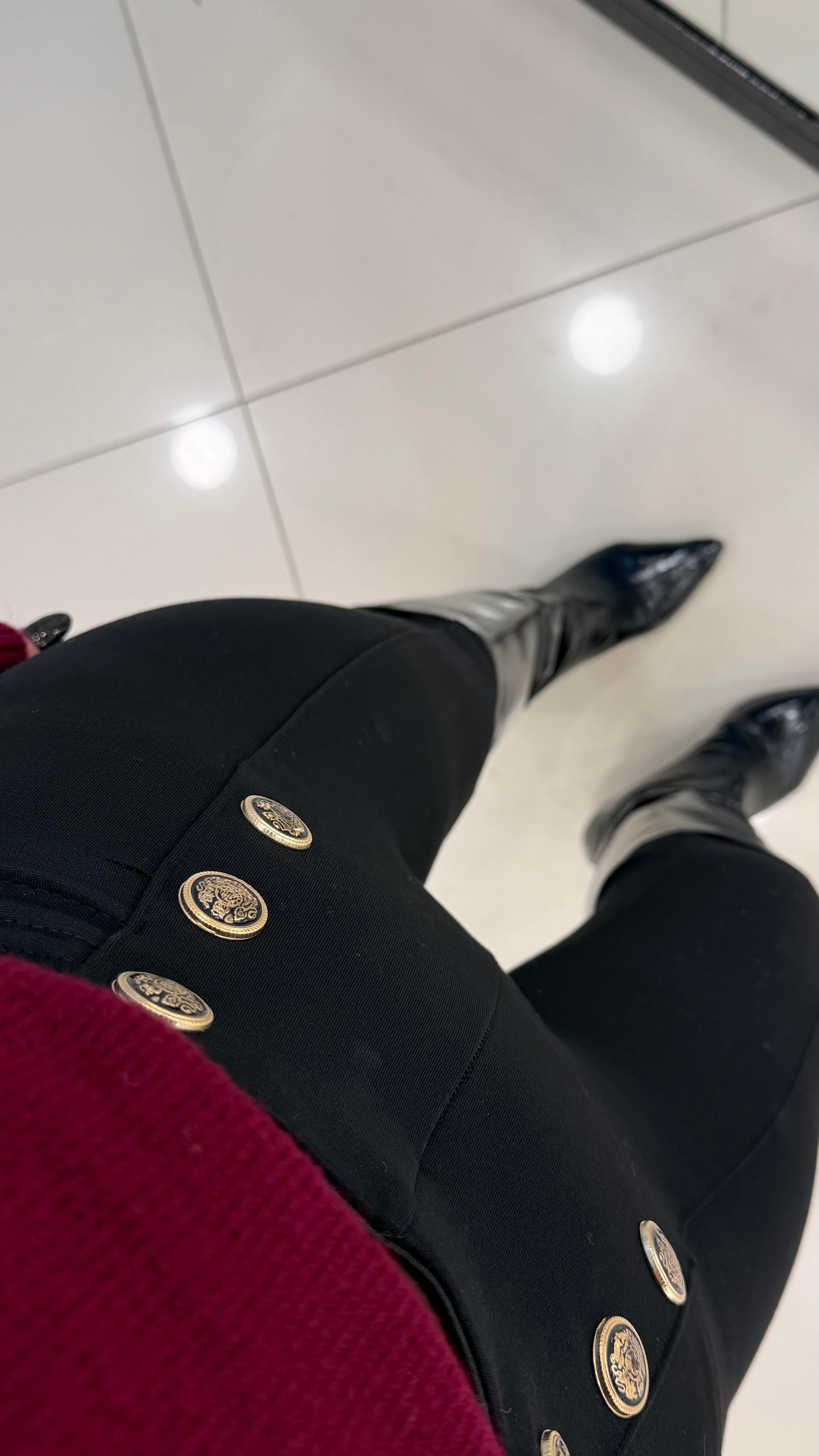 ÇELİK ÖRGÜ BOYUNA GOLD DÜĞMELİ TAYT PANTOLON