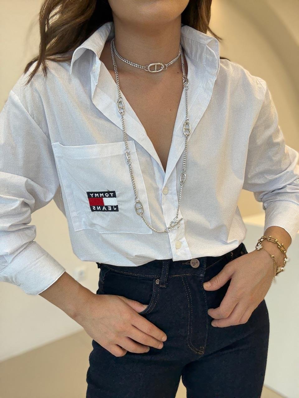 CEP İŞLEMELİ POPLİN GÖMLEK