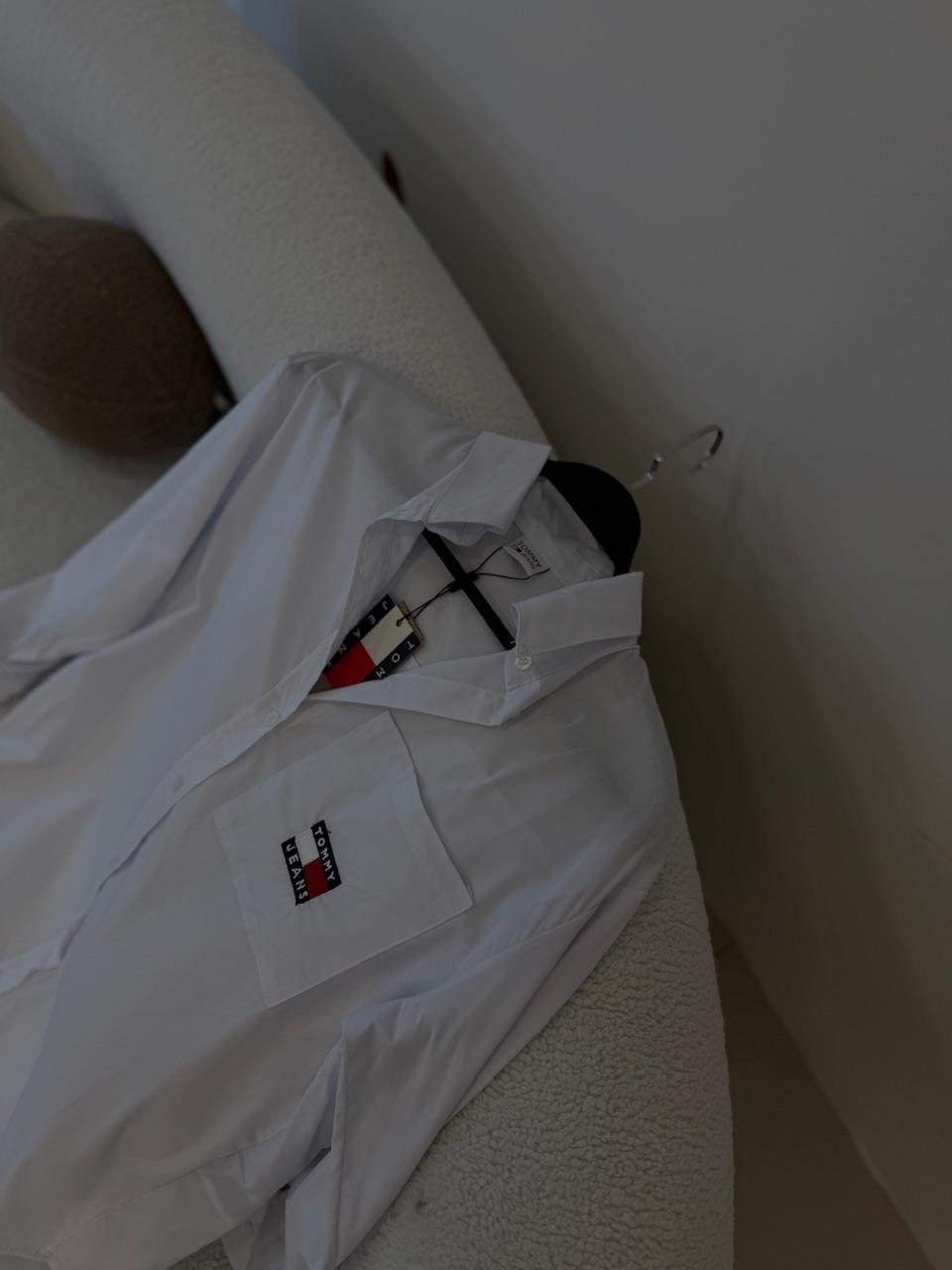 CEP İŞLEMELİ POPLİN GÖMLEK