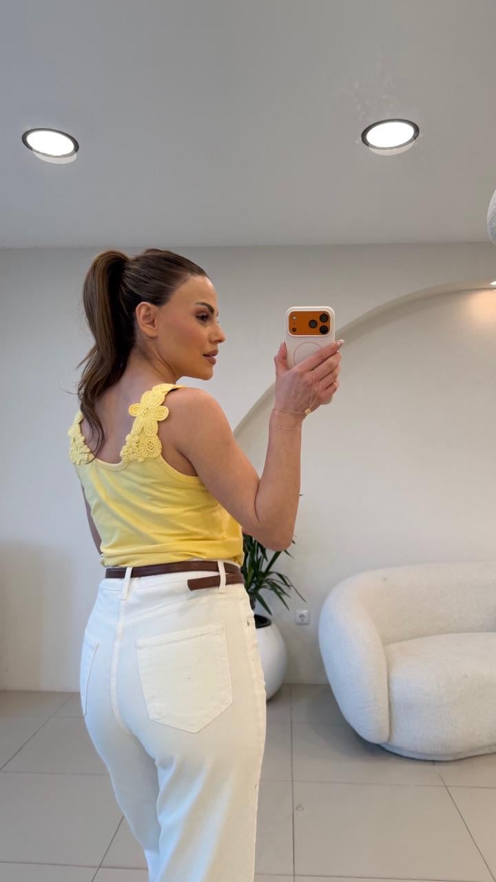 ÇİÇEK İŞLEMELİ ATLET SARI