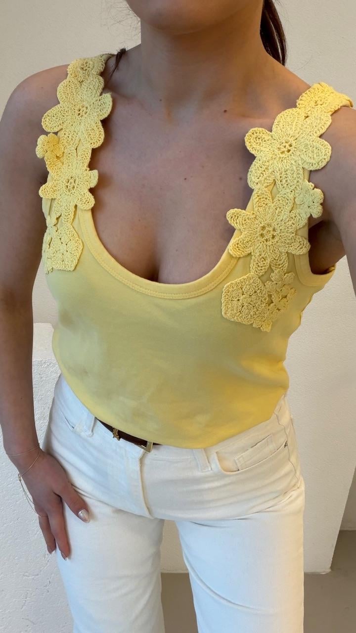 ÇİÇEK İŞLEMELİ ATLET SARI