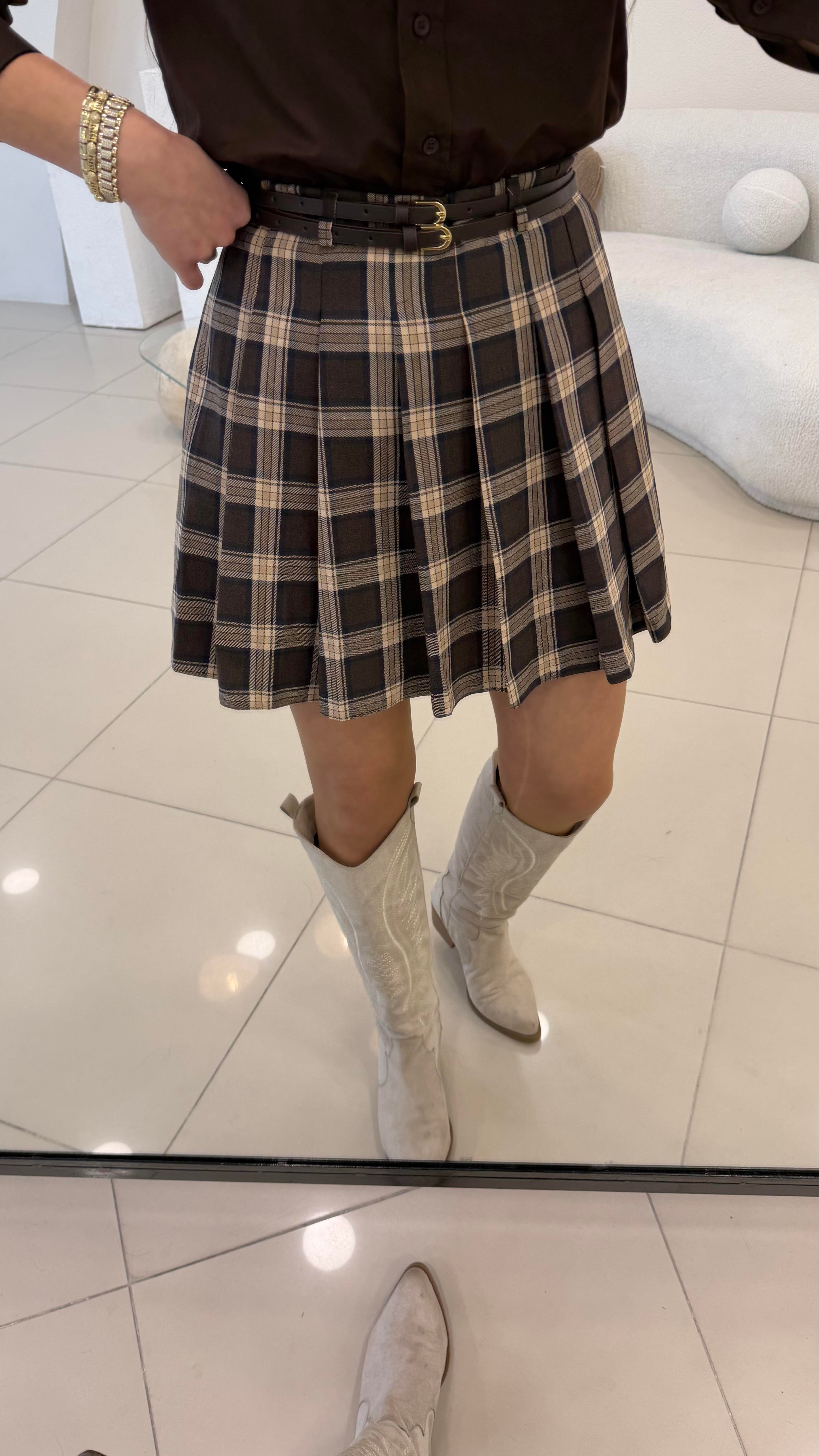 ÇİFT KEMER EKOSE PİLELİ ŞORT ETEK