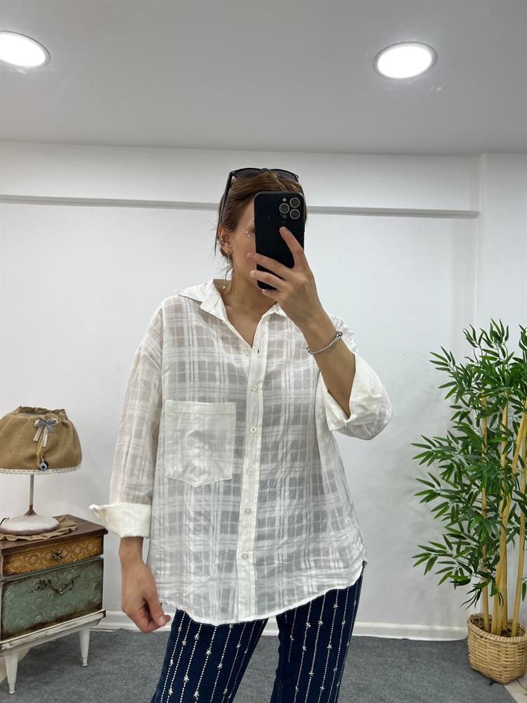 DESENLİ BEYAZ GÖMLEK