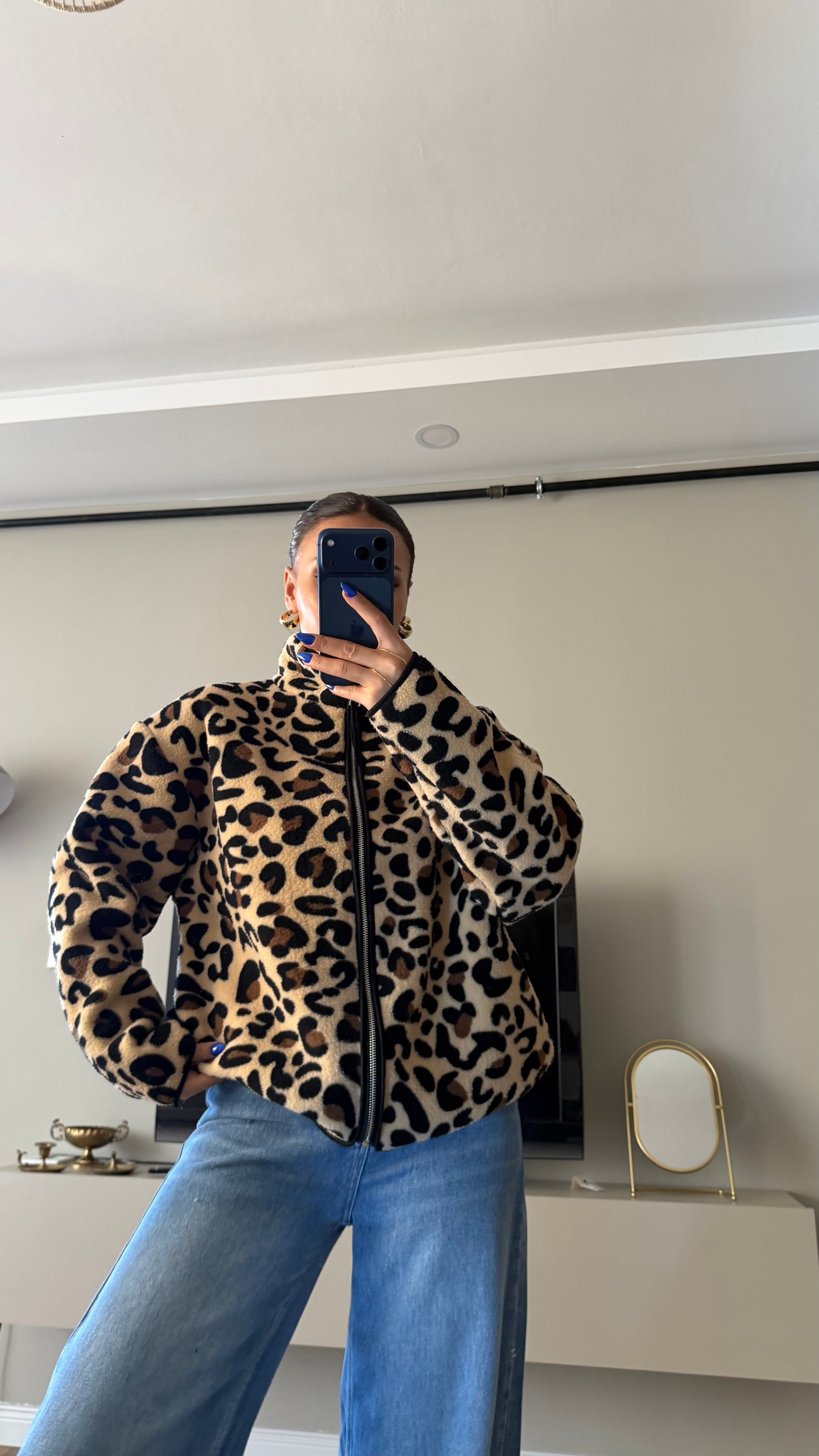 Desenli Fermuarlı Peluş Leopar Mont