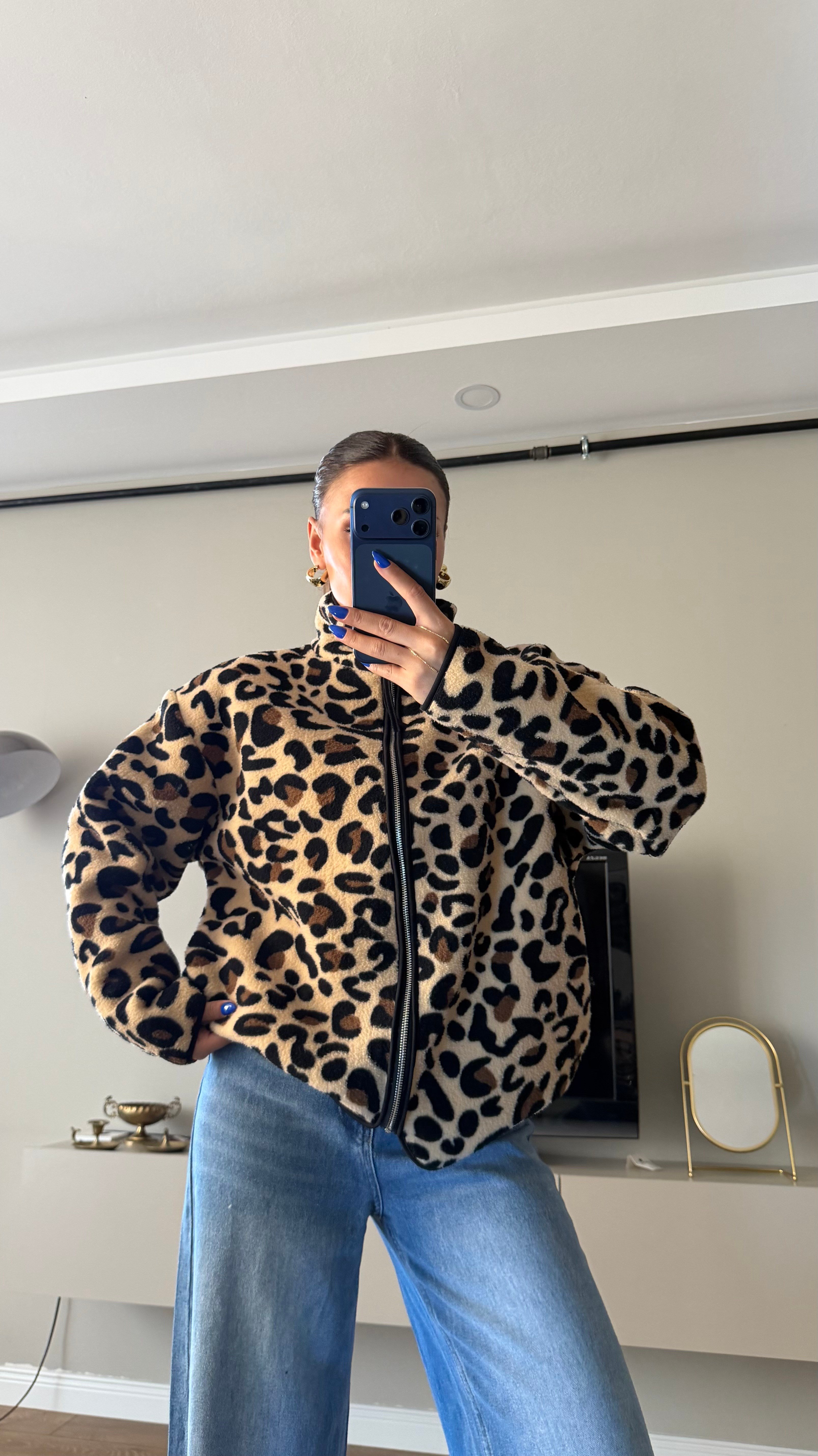 Desenli Fermuarlı Peluş Leopar Mont