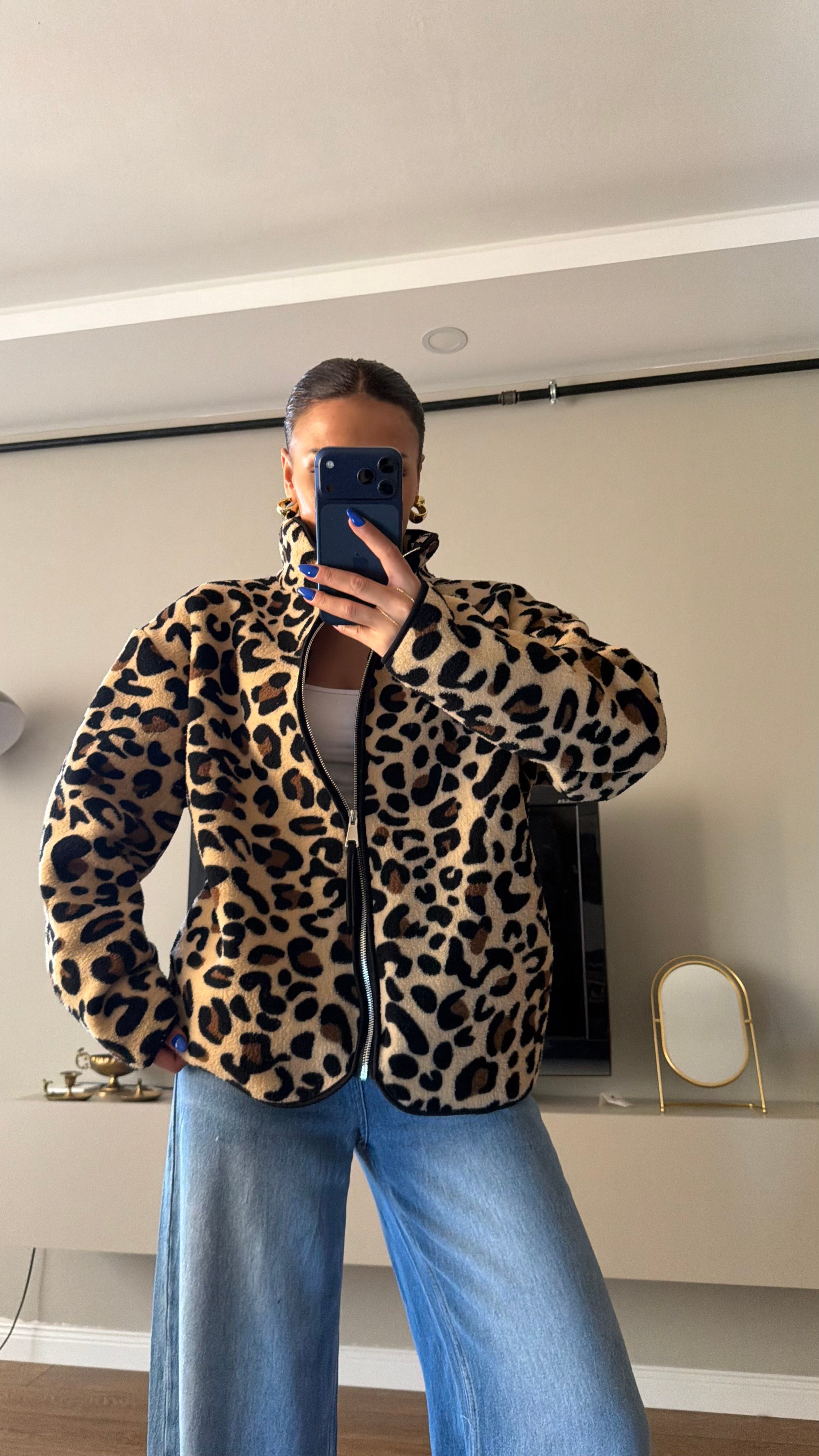Desenli Fermuarlı Peluş Leopar Mont