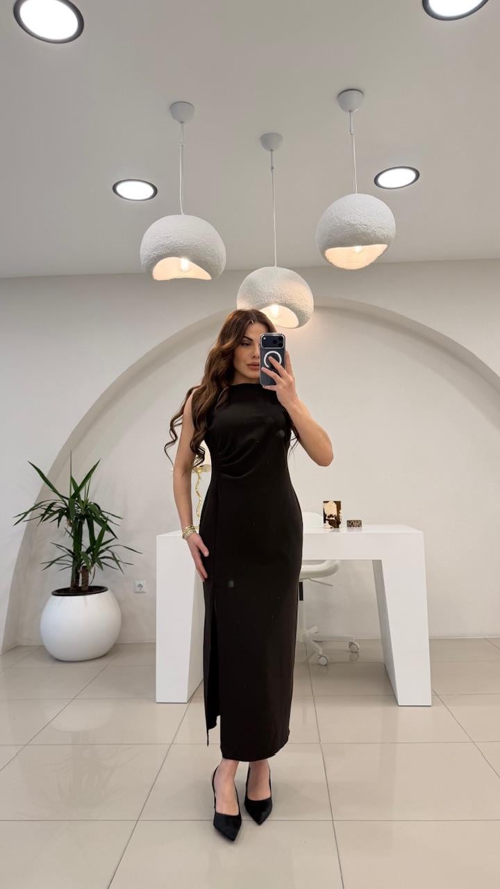 DRAPELİ YIRTMAÇLI KALEM ELBİSE KAHVE 