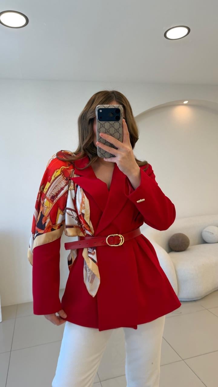 FULARLI BEL OTURTMALI BLAZER CEKET KIRMIZI