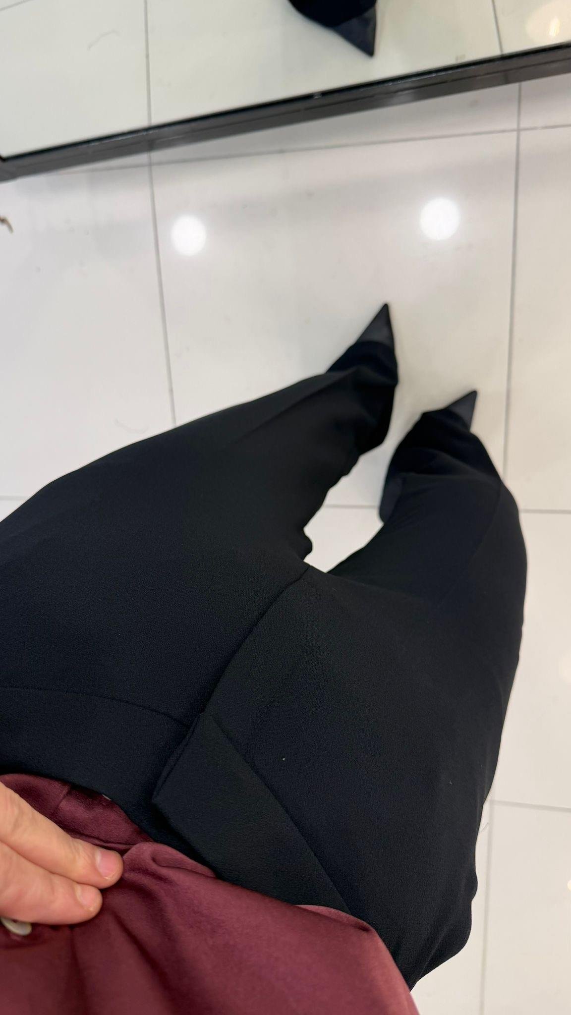 GİZLİ DÜĞME BOL PAÇA RELAKS PANTOLON SİYAH