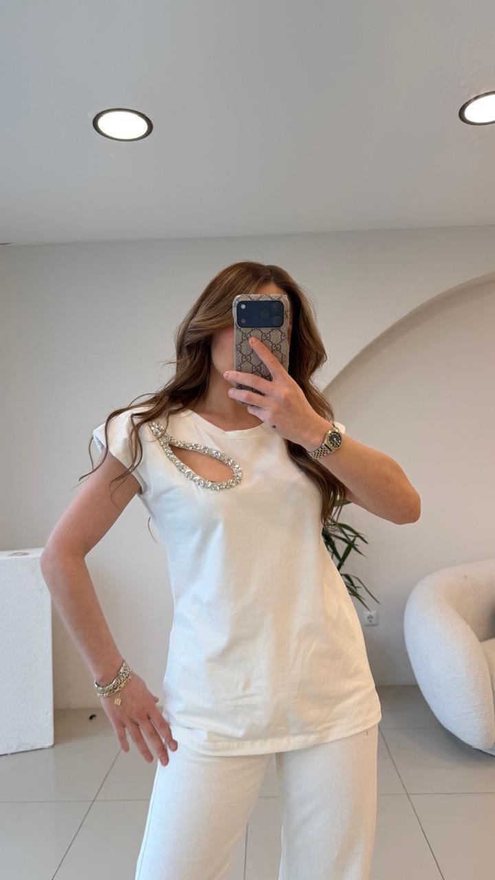 GÖĞÜS DEKOLTELİ TSHİRT BEYAZ