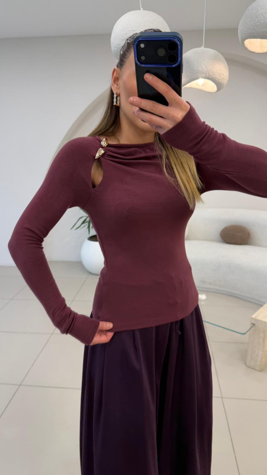 GOLD AKSESUARLI BLUZ BORDO