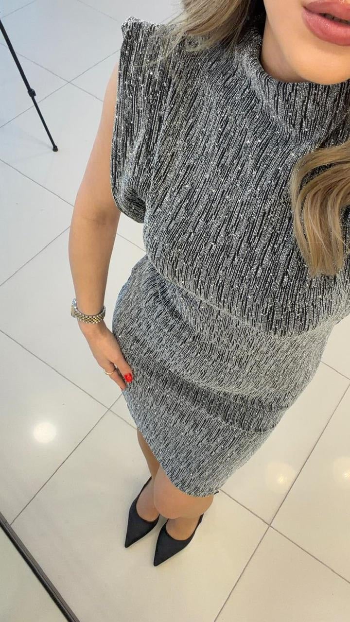 GRİ  FULL TAŞLI KOLSUZ MİNİ ELBİSE