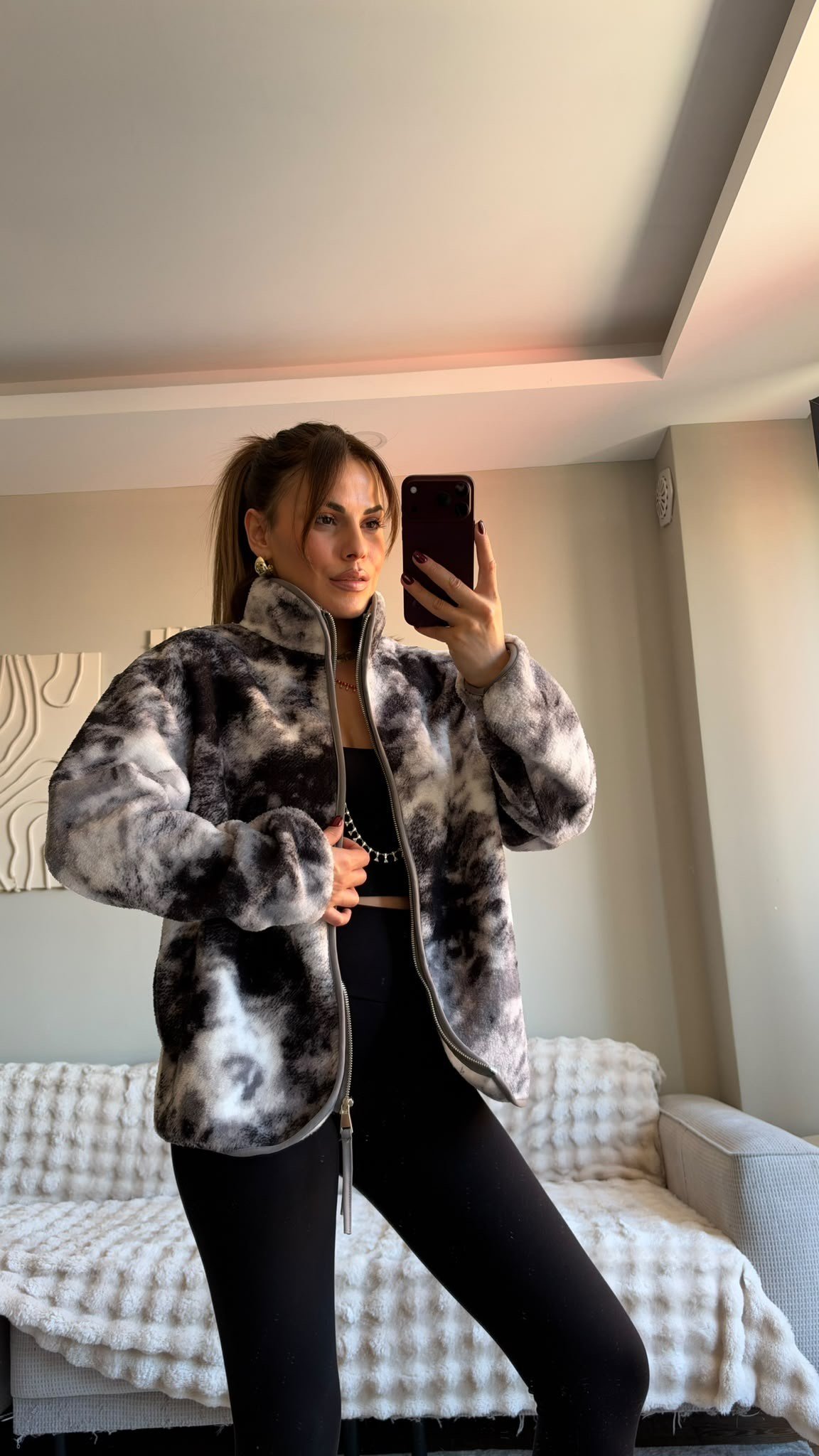Gri Siyah Desenli Fermuarlı Peluş Ceket