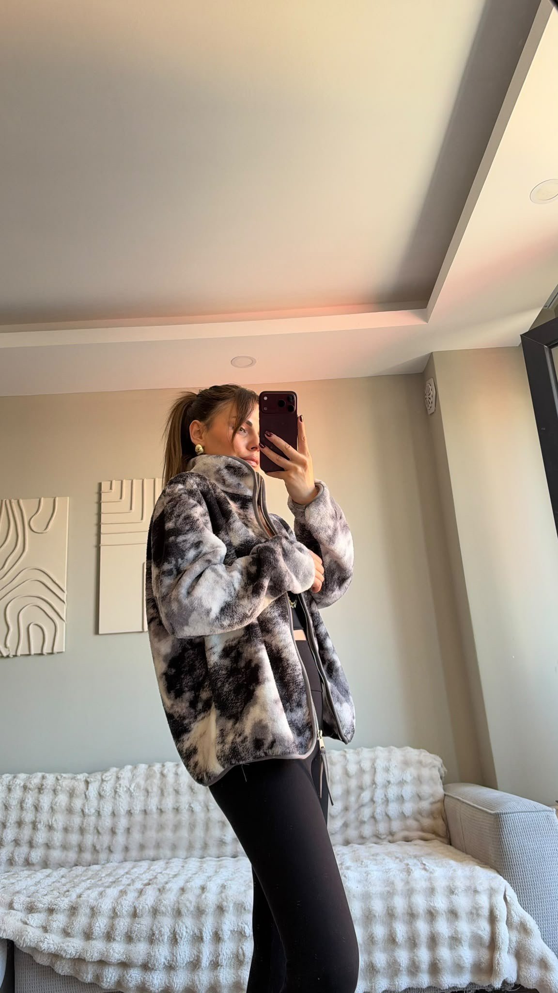 Gri Siyah Desenli Fermuarlı Peluş Ceket