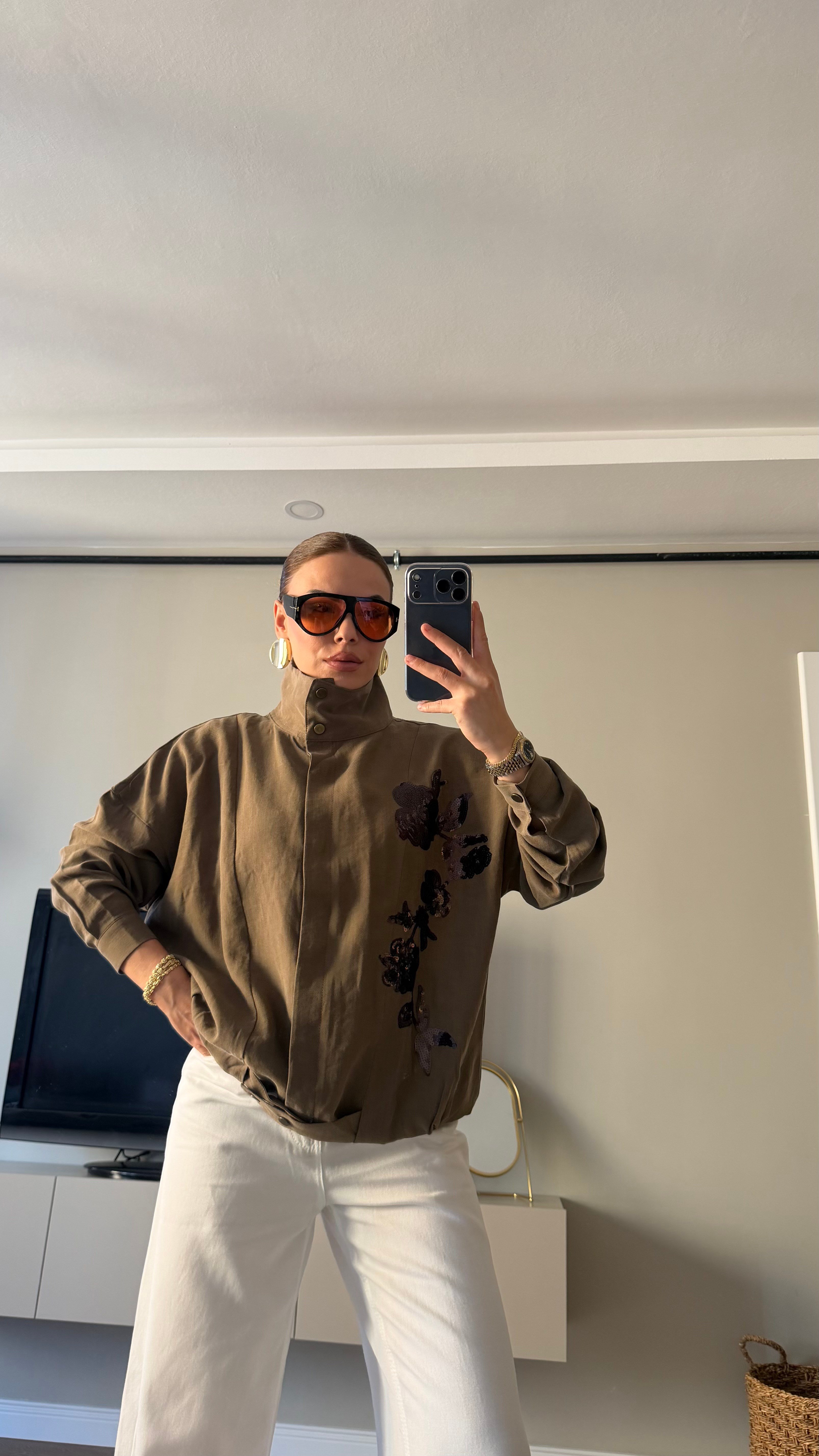 Haki Payet Çiçek Detaylı Oversize Ceket Haki