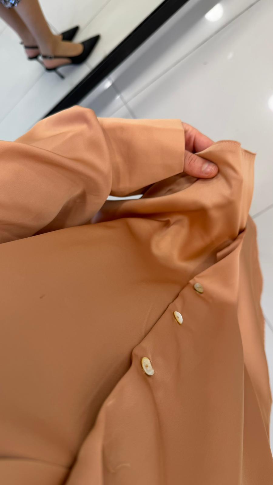 KALIN MANŞET ÇİFT DÜĞME SATEN GÖMLEK CAMEL