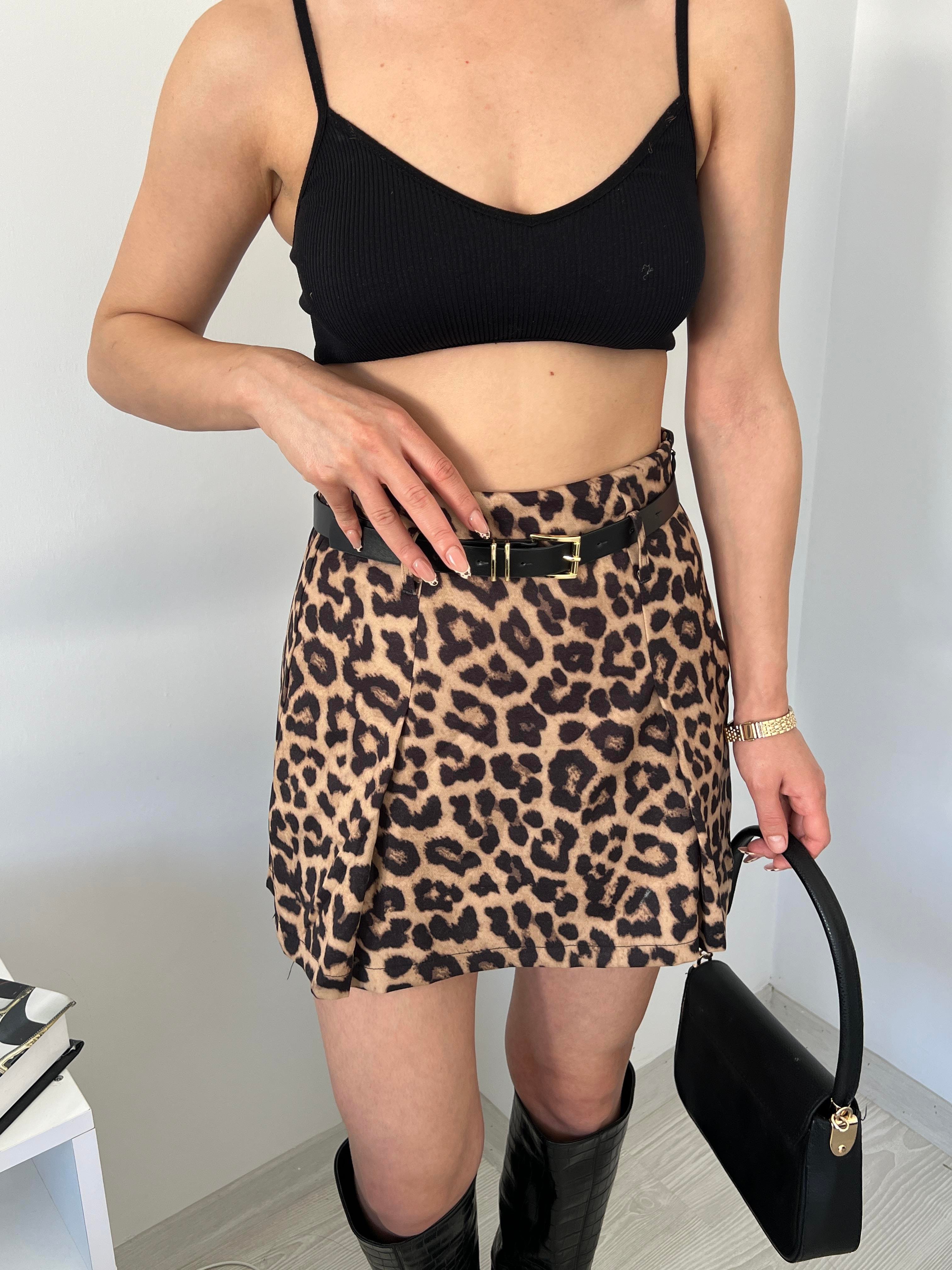 KEMERLİ LEOPAR ŞORT ETEK