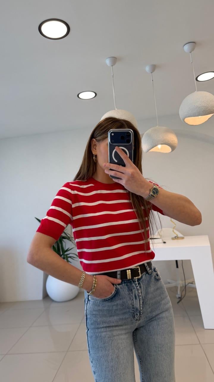 KIRMIZI ÇİZGİLİ PAMUK BASİC TRİKO