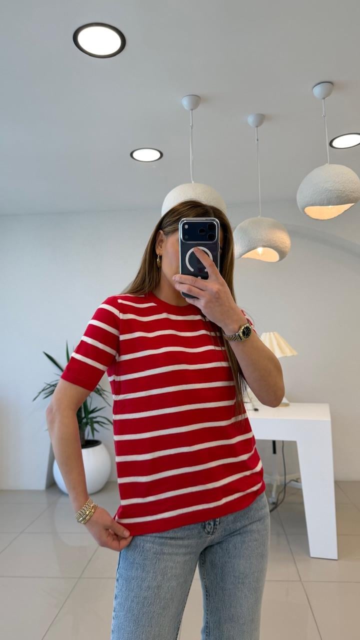 KIRMIZI ÇİZGİLİ PAMUK BASİC TRİKO