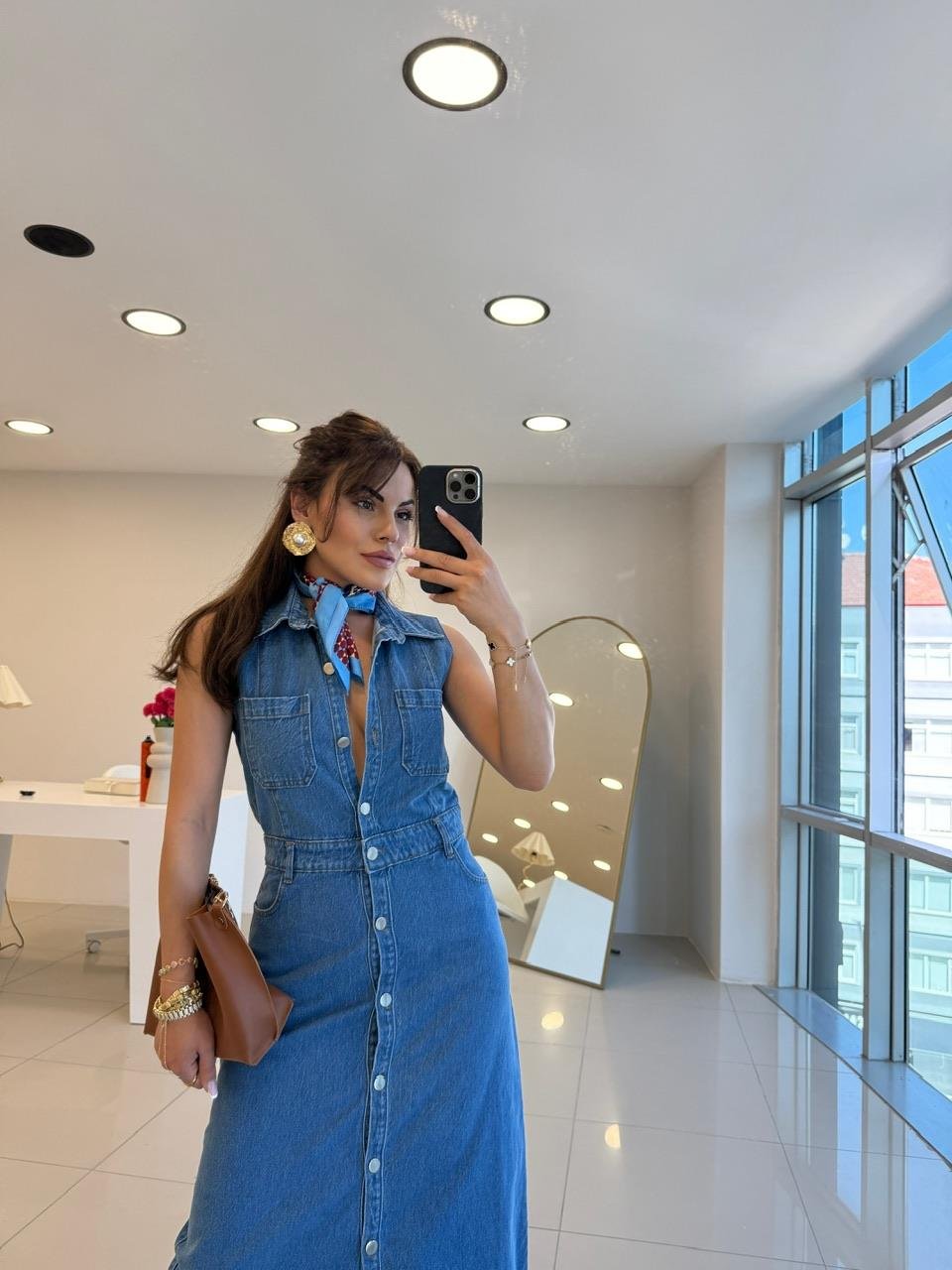 KOLSUZ DENİM ELBİSE