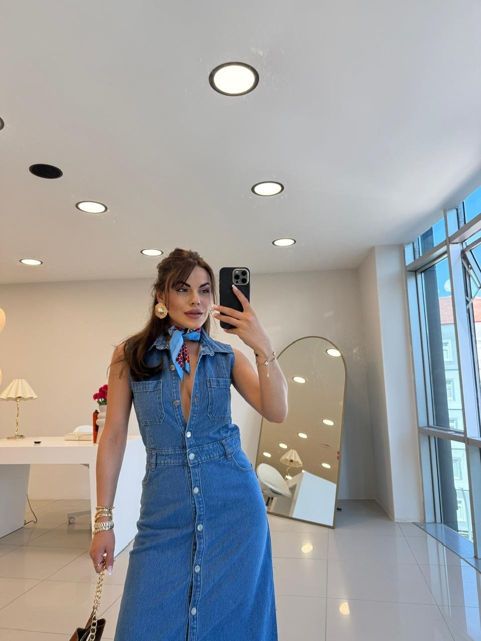 KOLSUZ DENİM ELBİSE