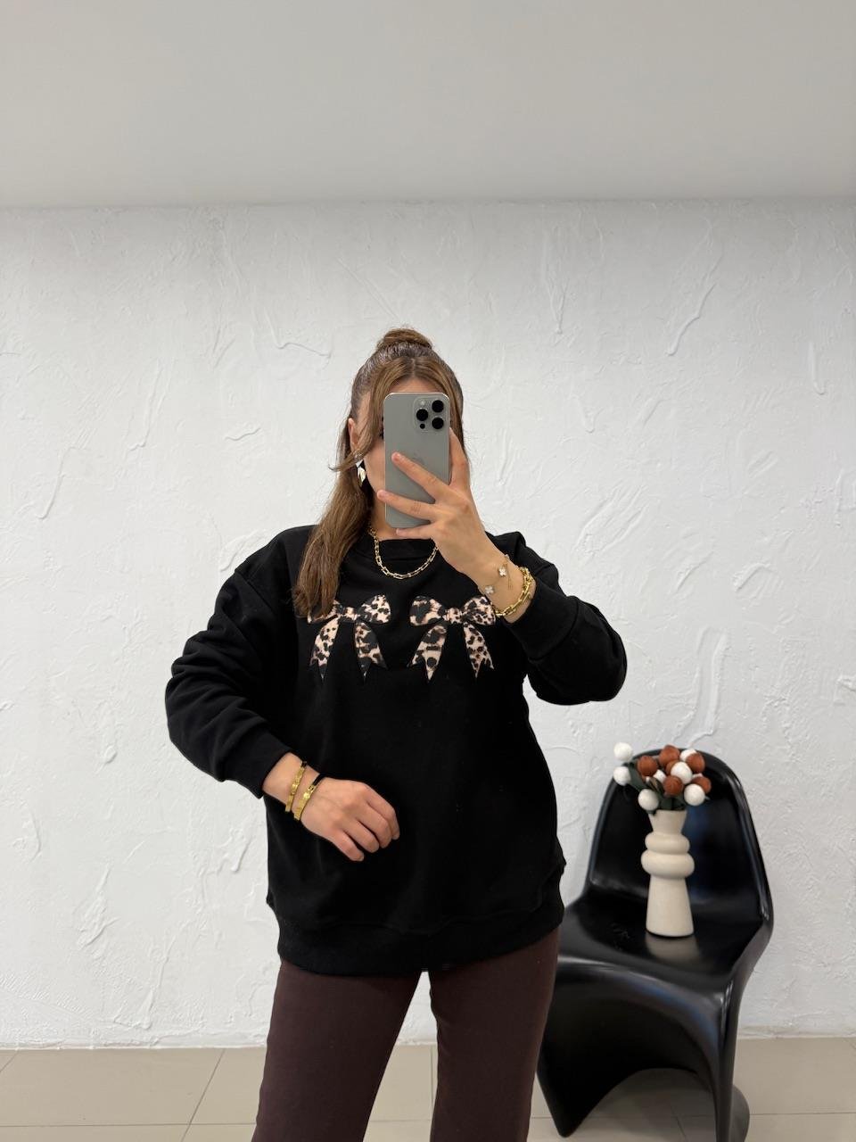 KURDELA DETAYLI SWEATSHIRT SİYAH