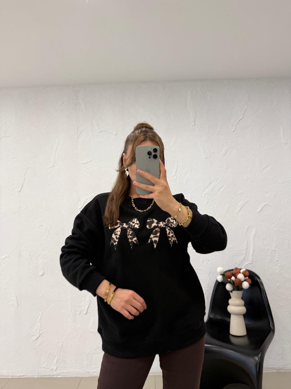 KURDELA DETAYLI SWEATSHIRT SİYAH