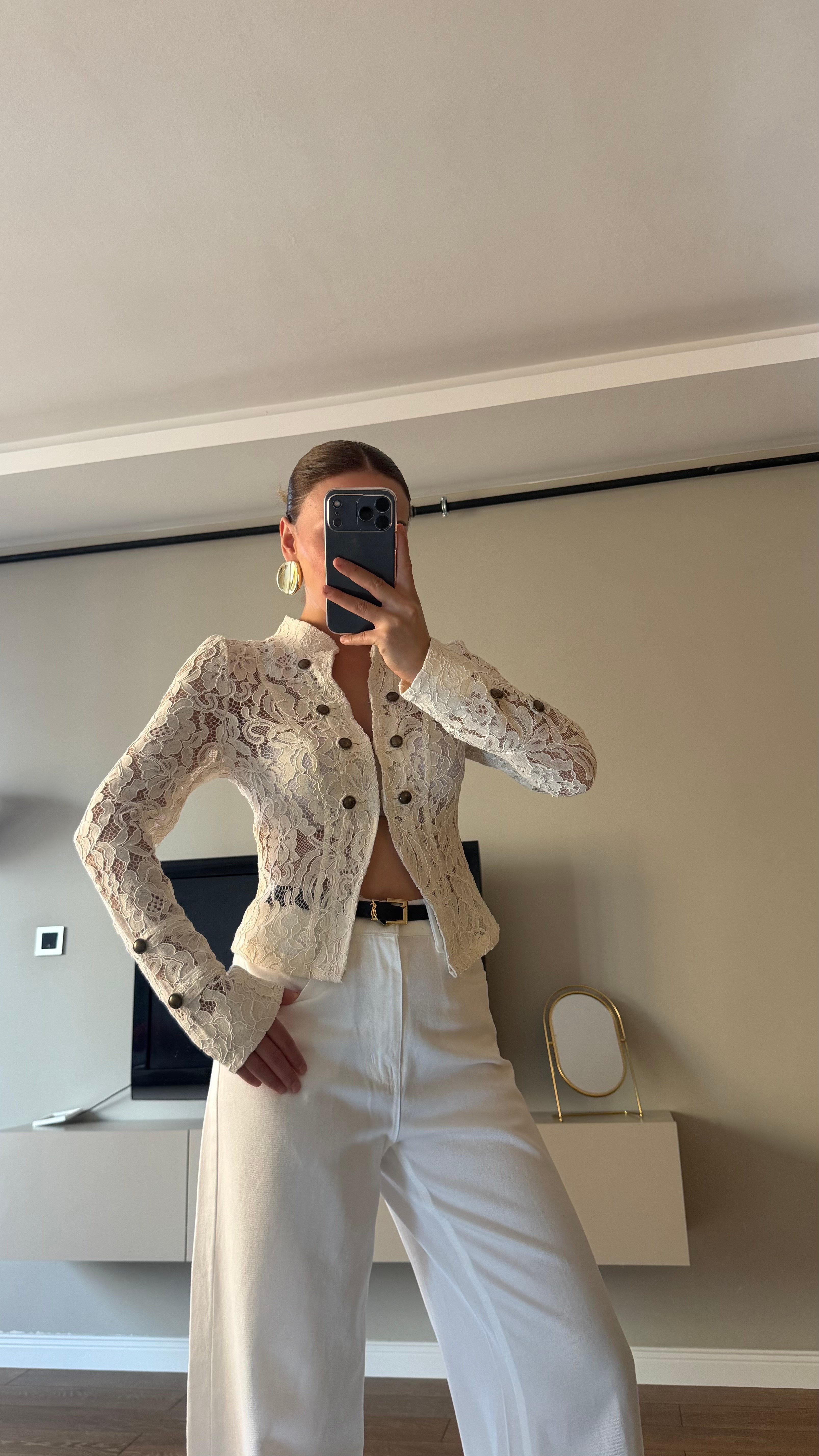 Lal Dantel Detaylı Blazer Ceket