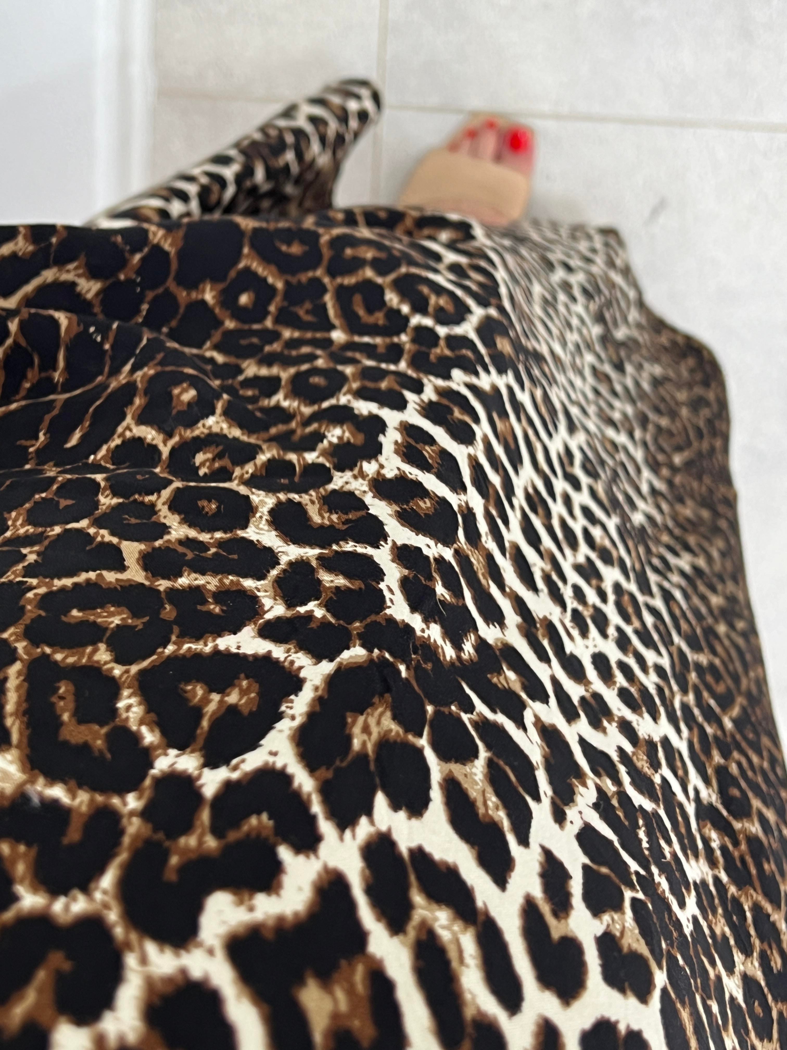 LEOPAR ARKASI HALKA DETAYLI ELBİSE