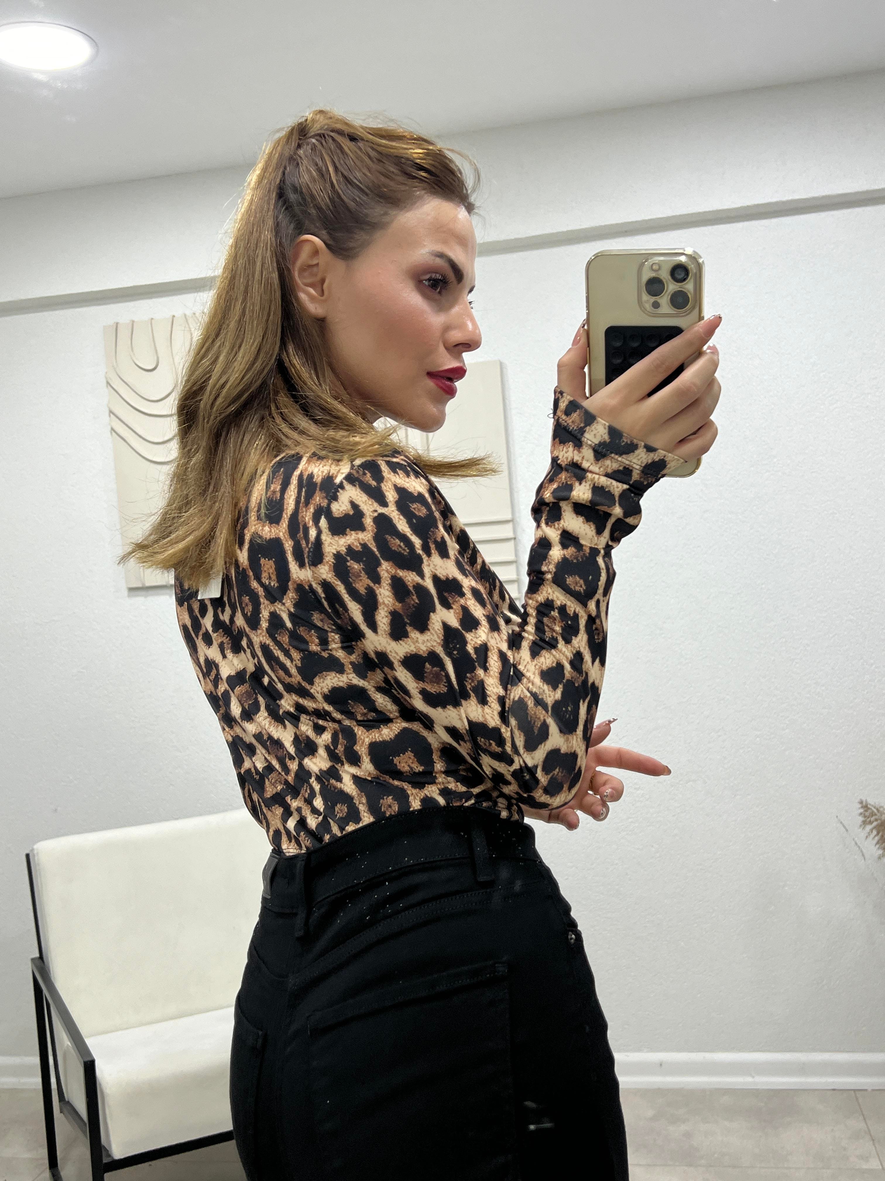 LEOPAR DRAPELİ LEOPAR BLUZ