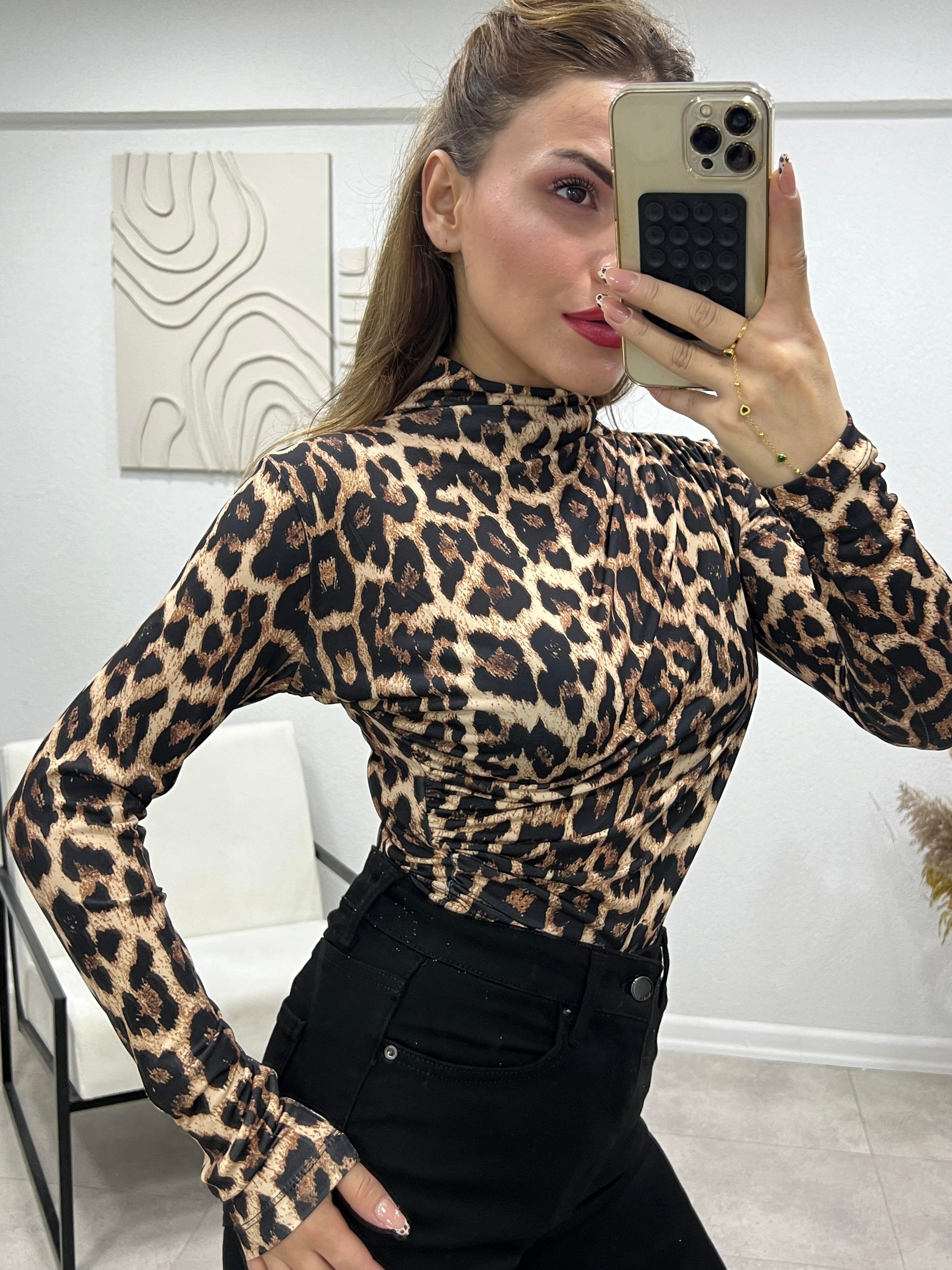 LEOPAR DRAPELİ LEOPAR BLUZ