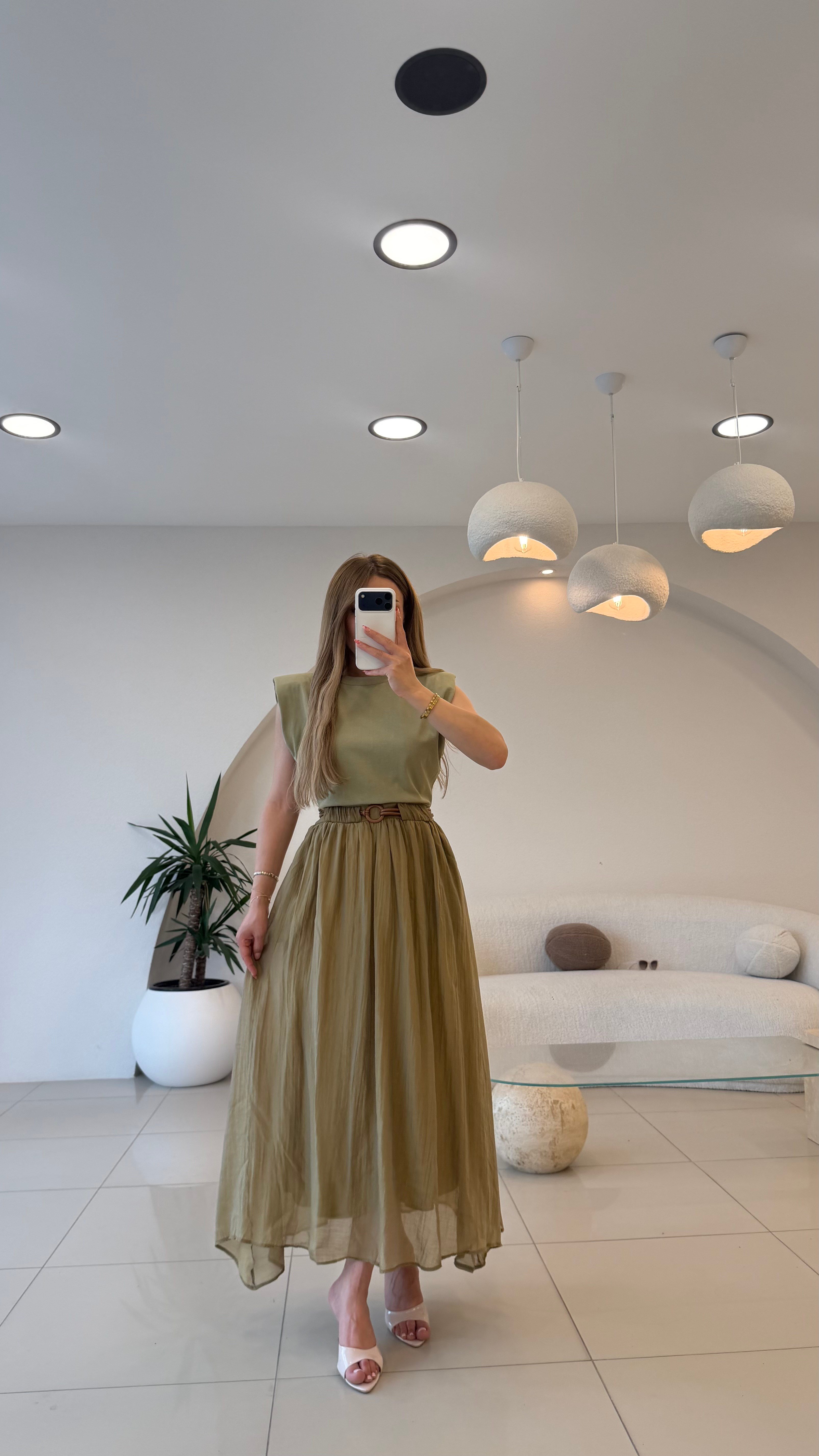 MARKA MODEL KEMERLİ ELBİSE OLİV