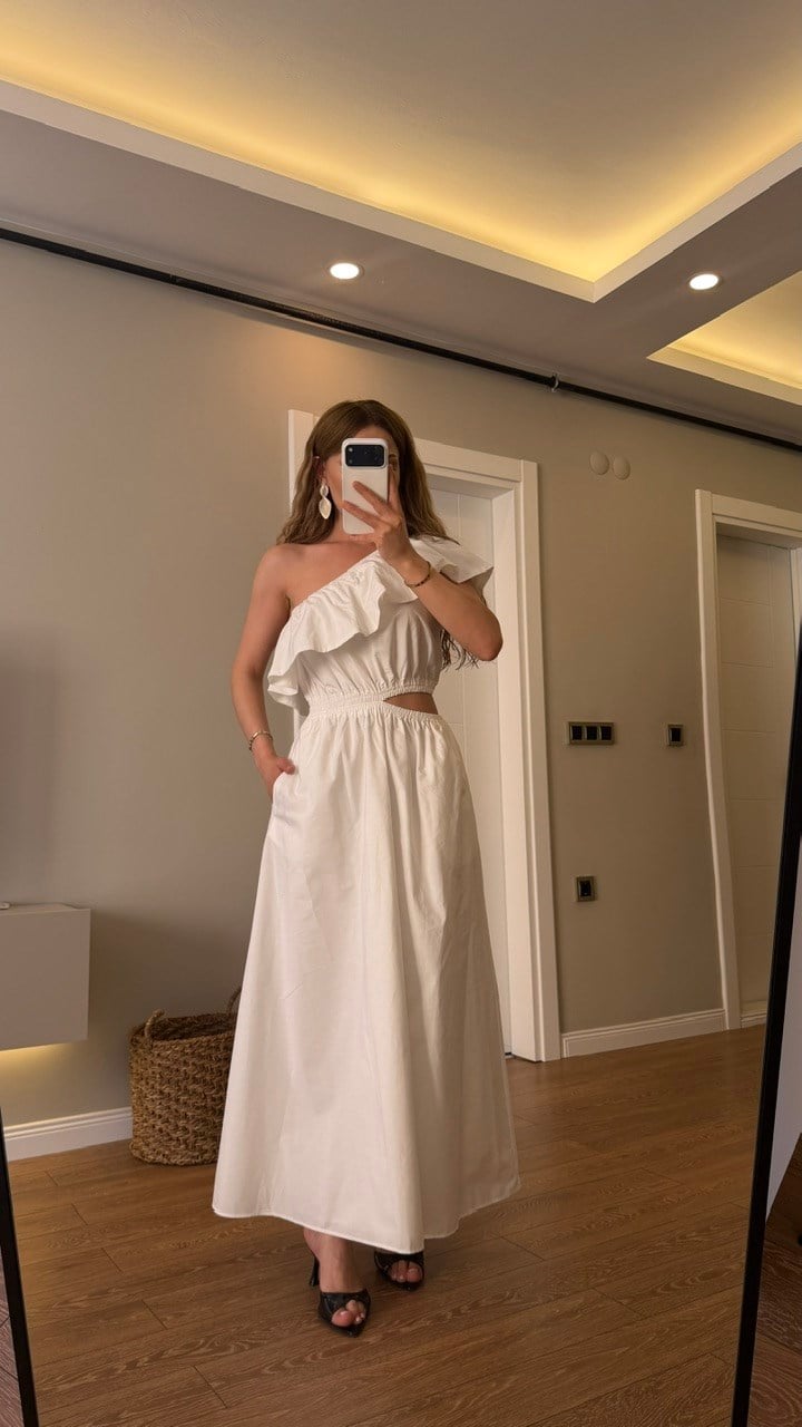 MARKA MODEL TEK OMUZ MAXİ KLOŞ ELBİSE BEYAZ