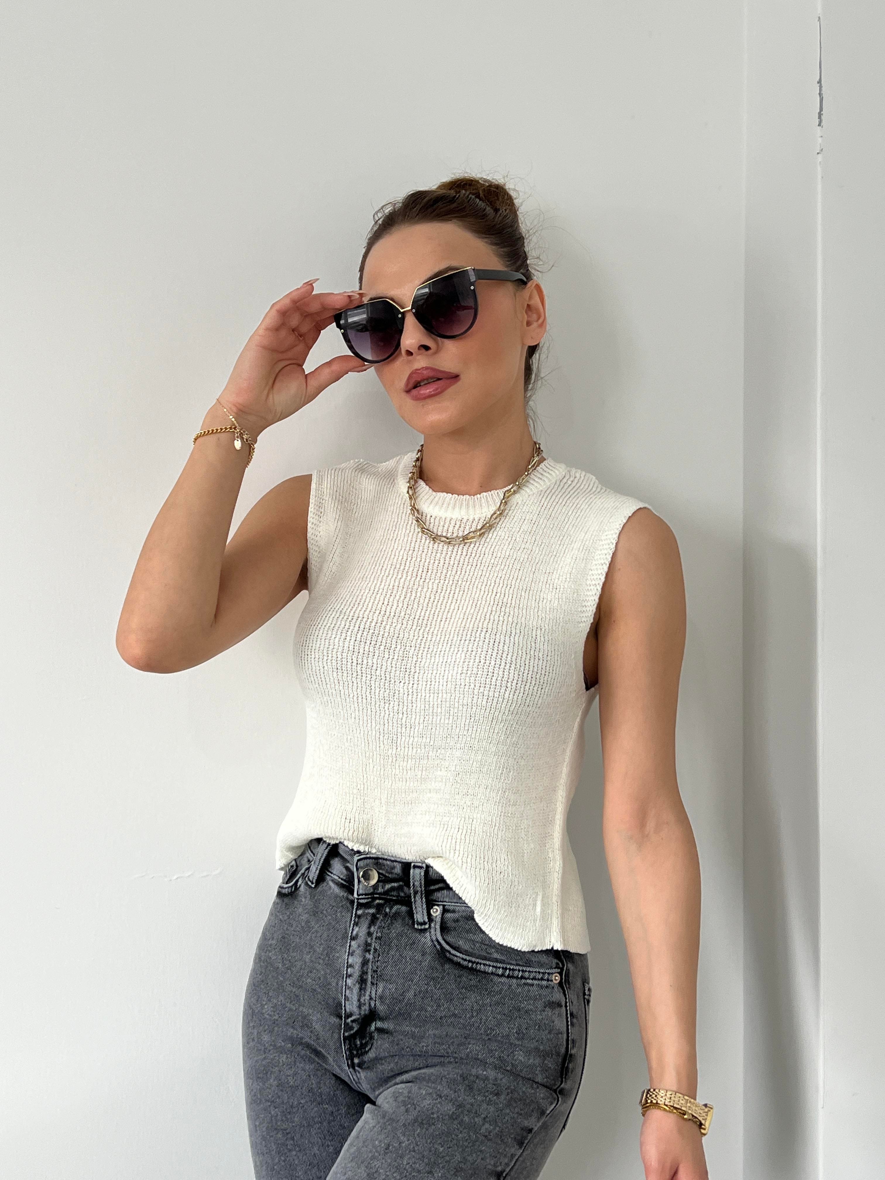 MERSERİZE SIRTI DÜĞMELİ BLUZ EKRU