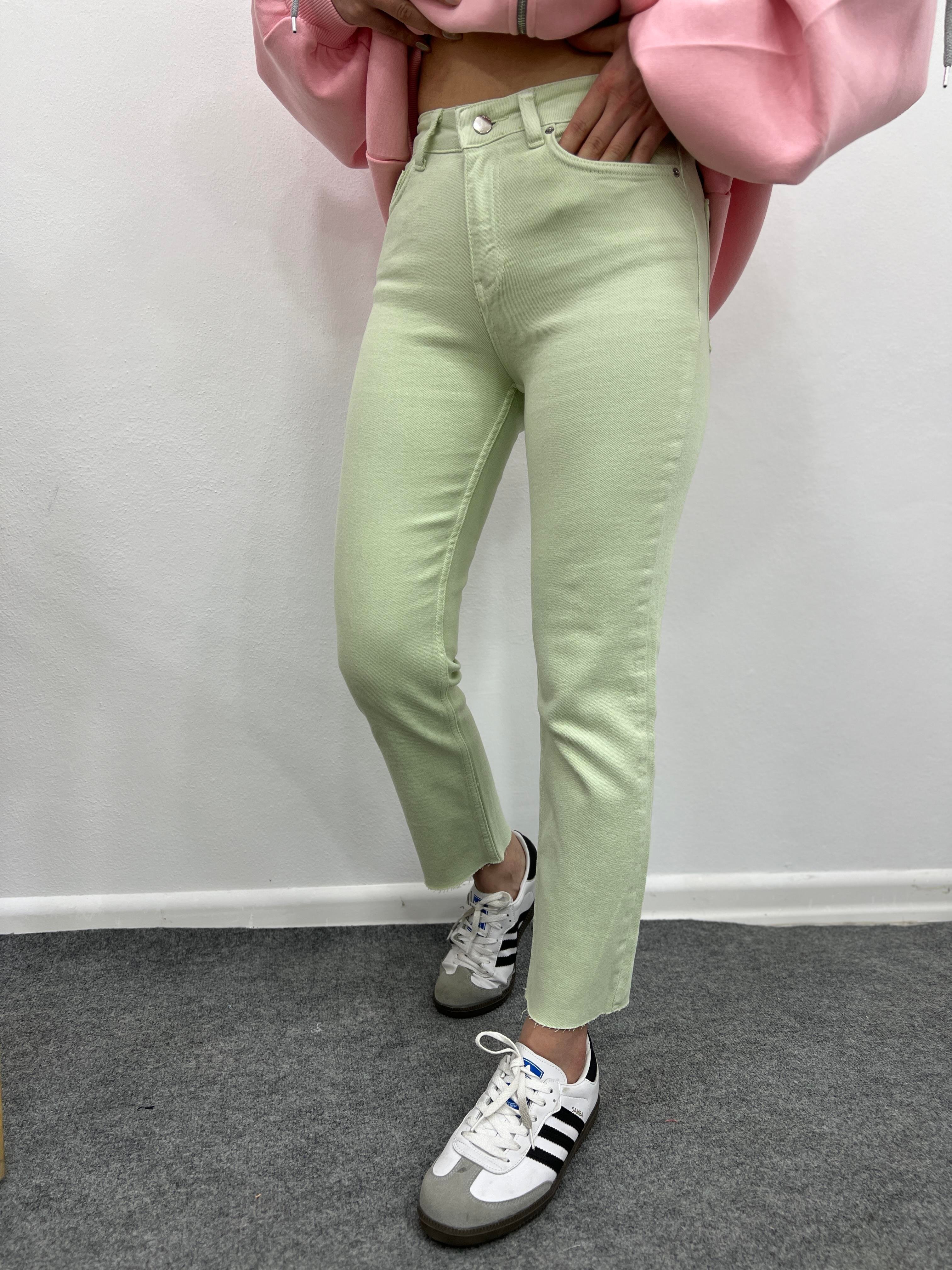 MİNT LİKRALI MOM JEAN 