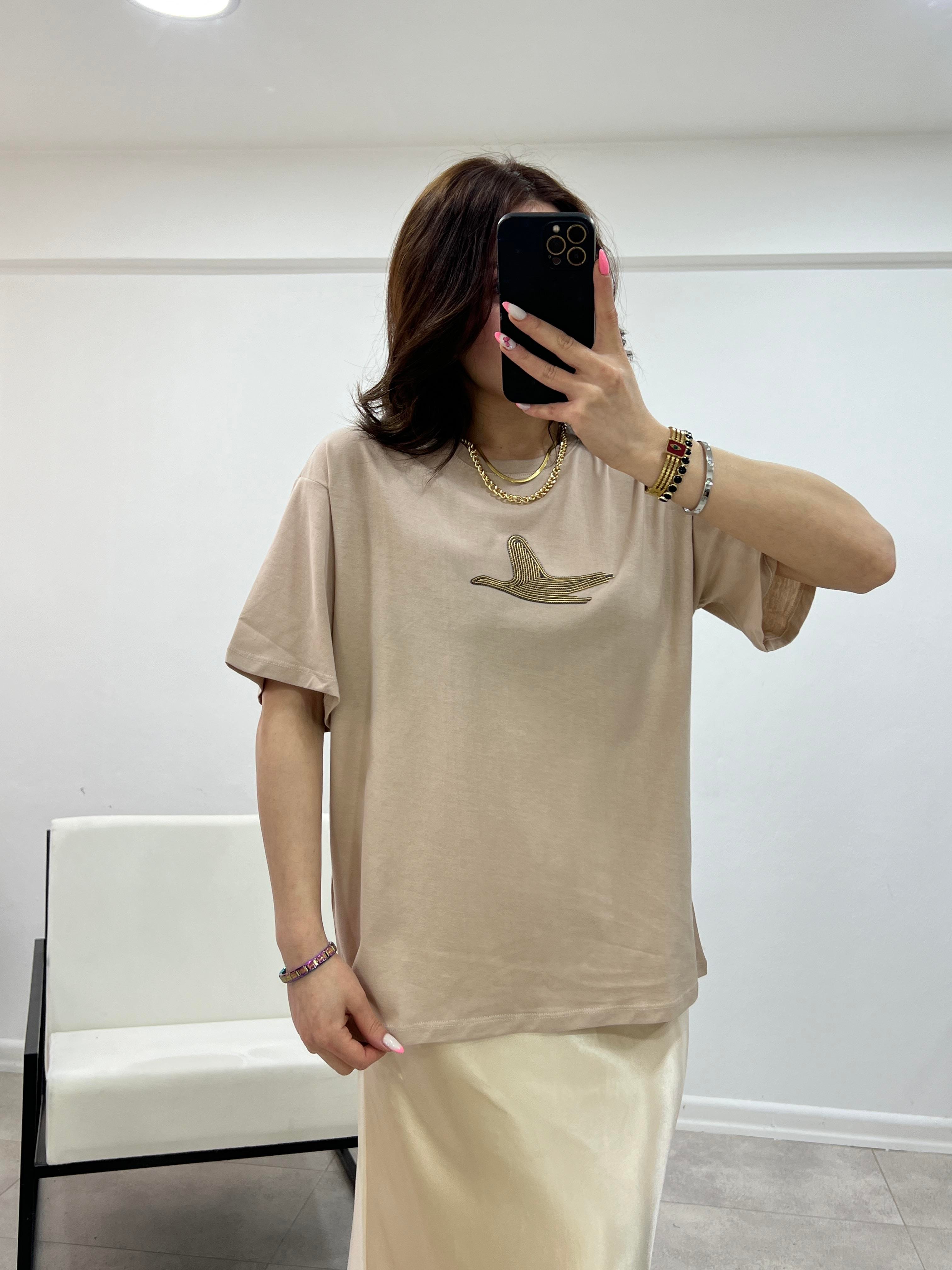 O.MARKA GÜMÜŞ TAŞLI  CAMEL TSHİRT