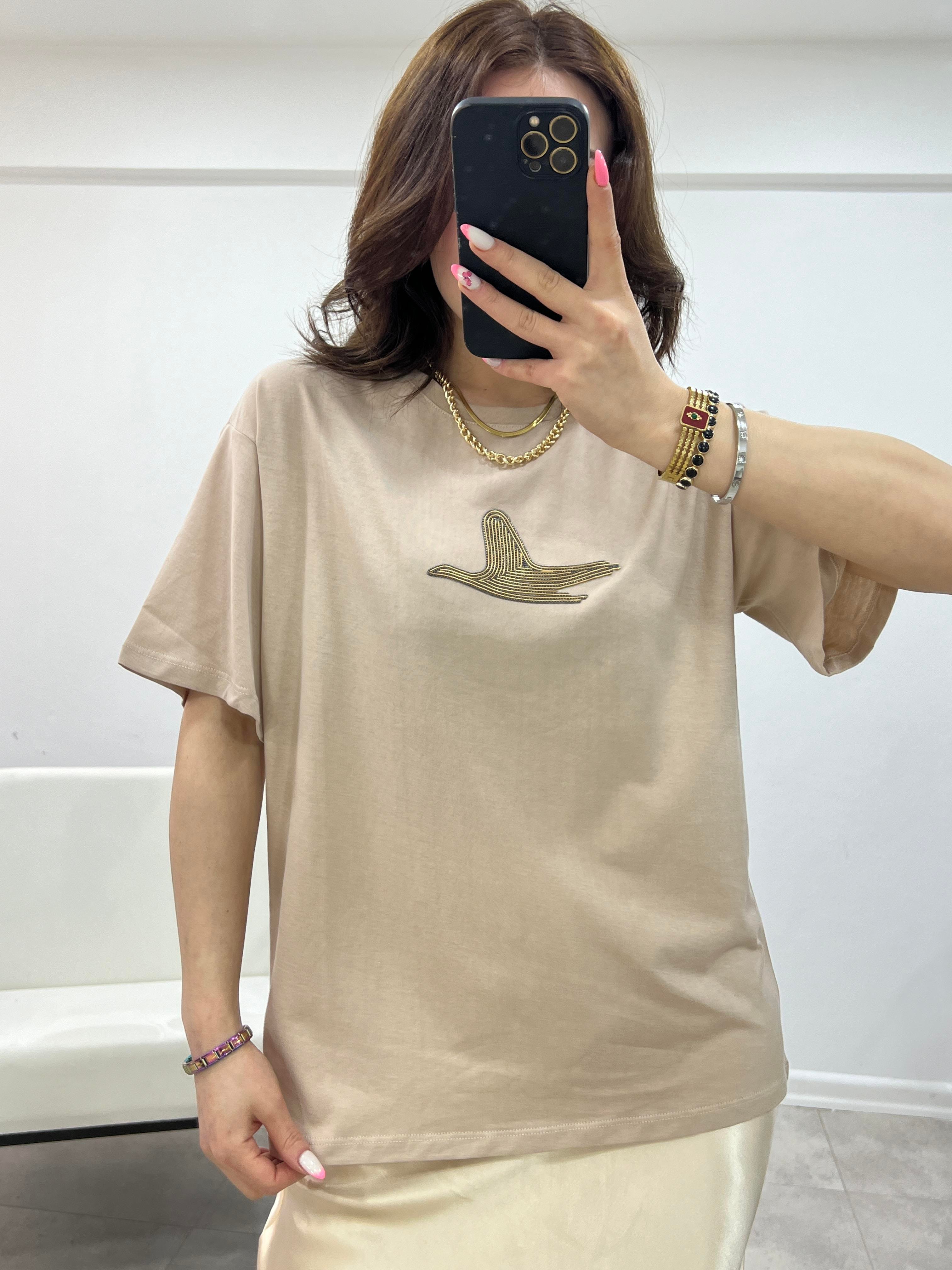 O.MARKA GÜMÜŞ TAŞLI  CAMEL TSHİRT