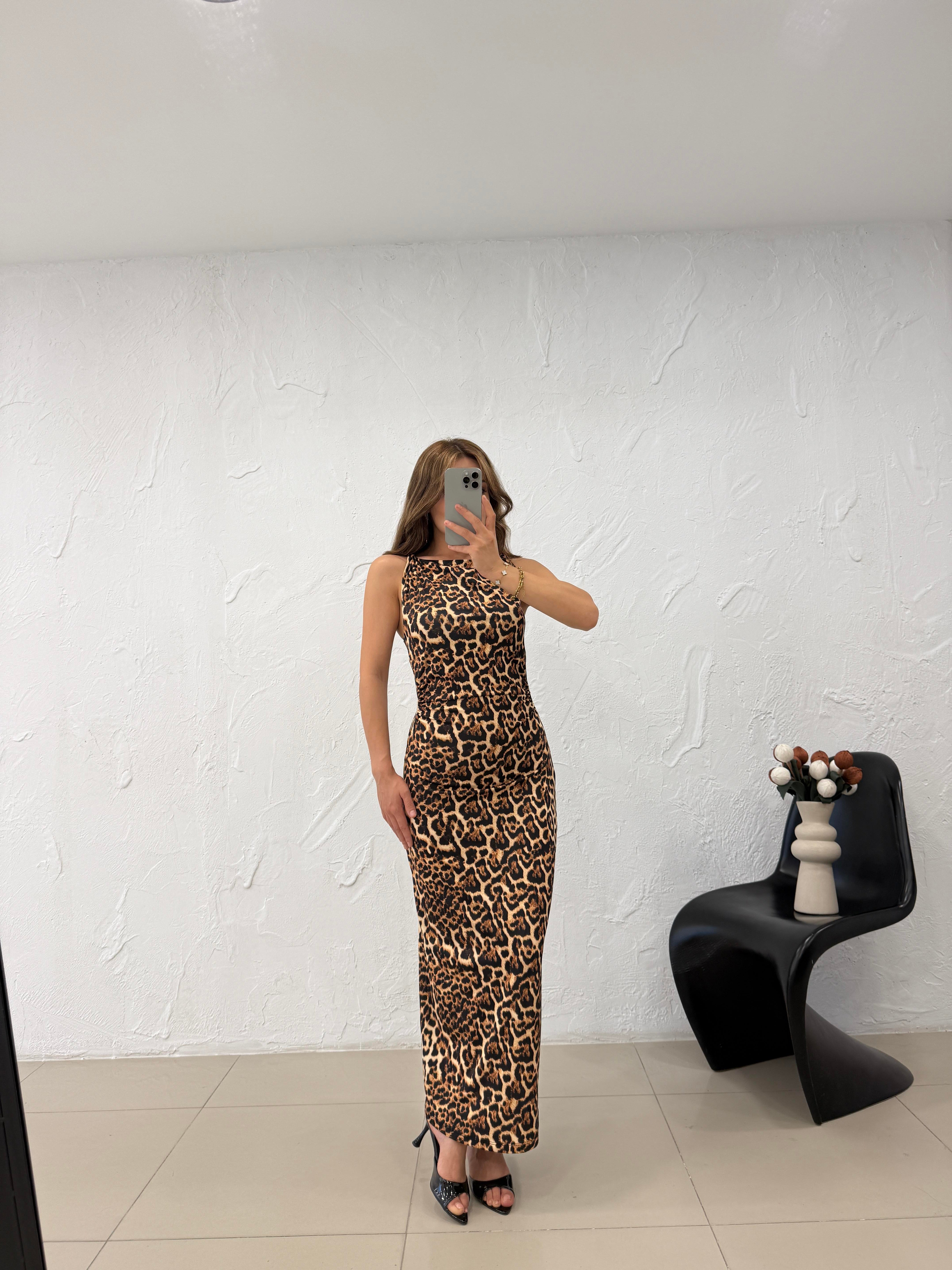 OMUZLARI DÖNÜK LEOPAR ELBİSE