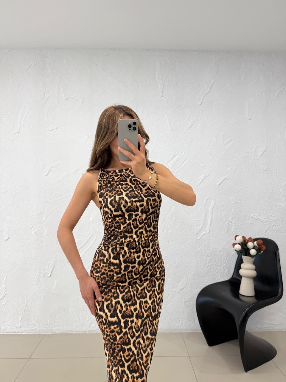 OMUZLARI DÖNÜK LEOPAR ELBİSE