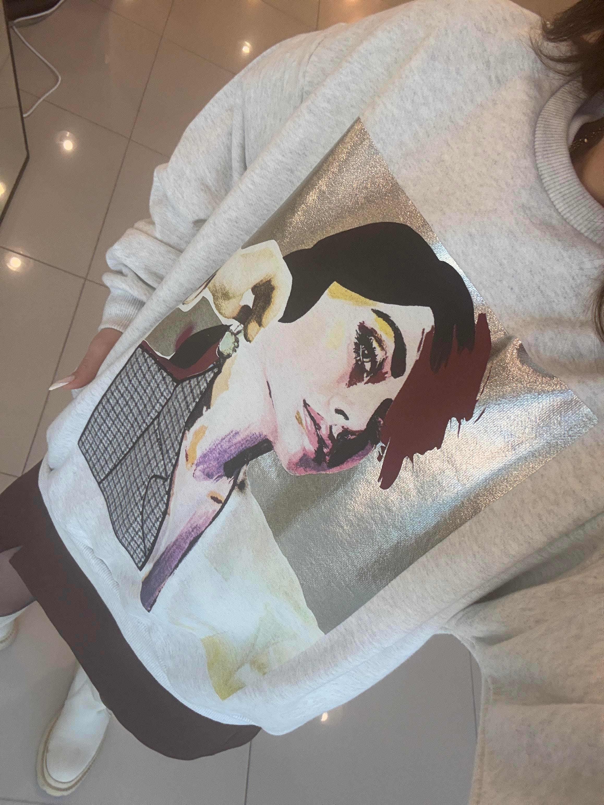 ÖNÜ DESENLİ GRİ SWEAT