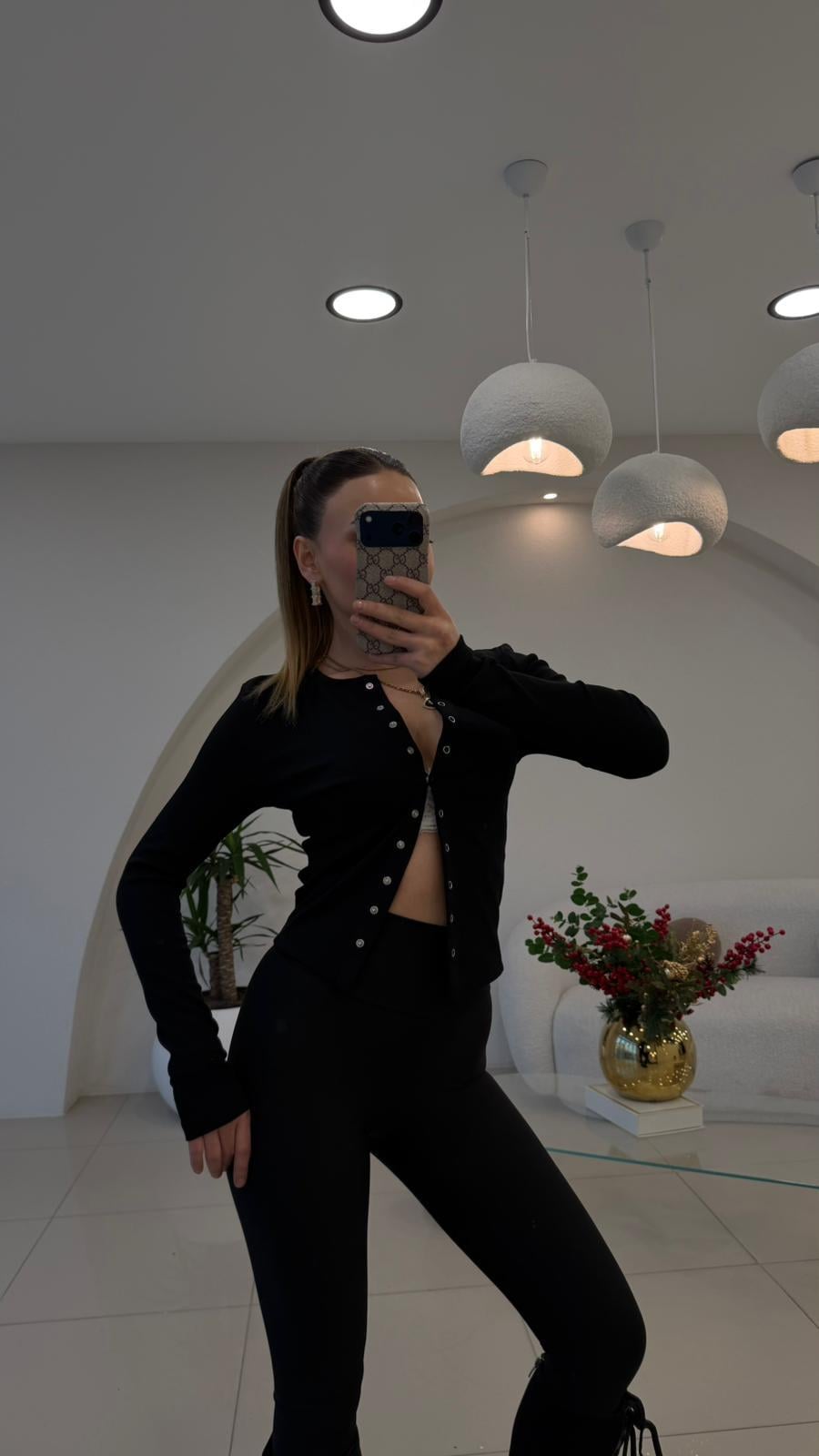 ÖNÜ FULL ÇITLI BADY SİYAH