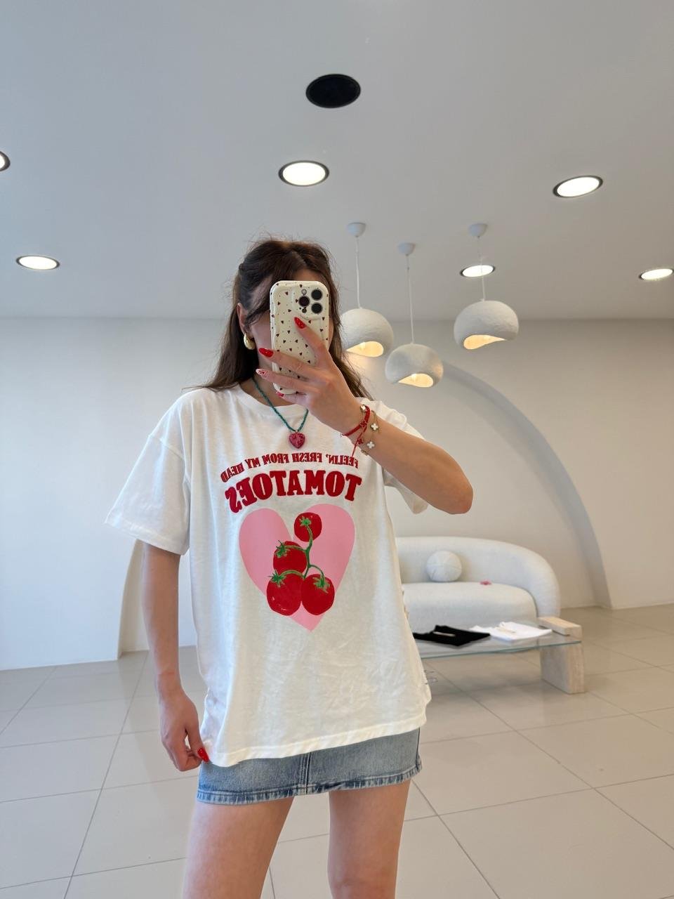 ÖNÜ TOMATOES YAZILI TSHIRT