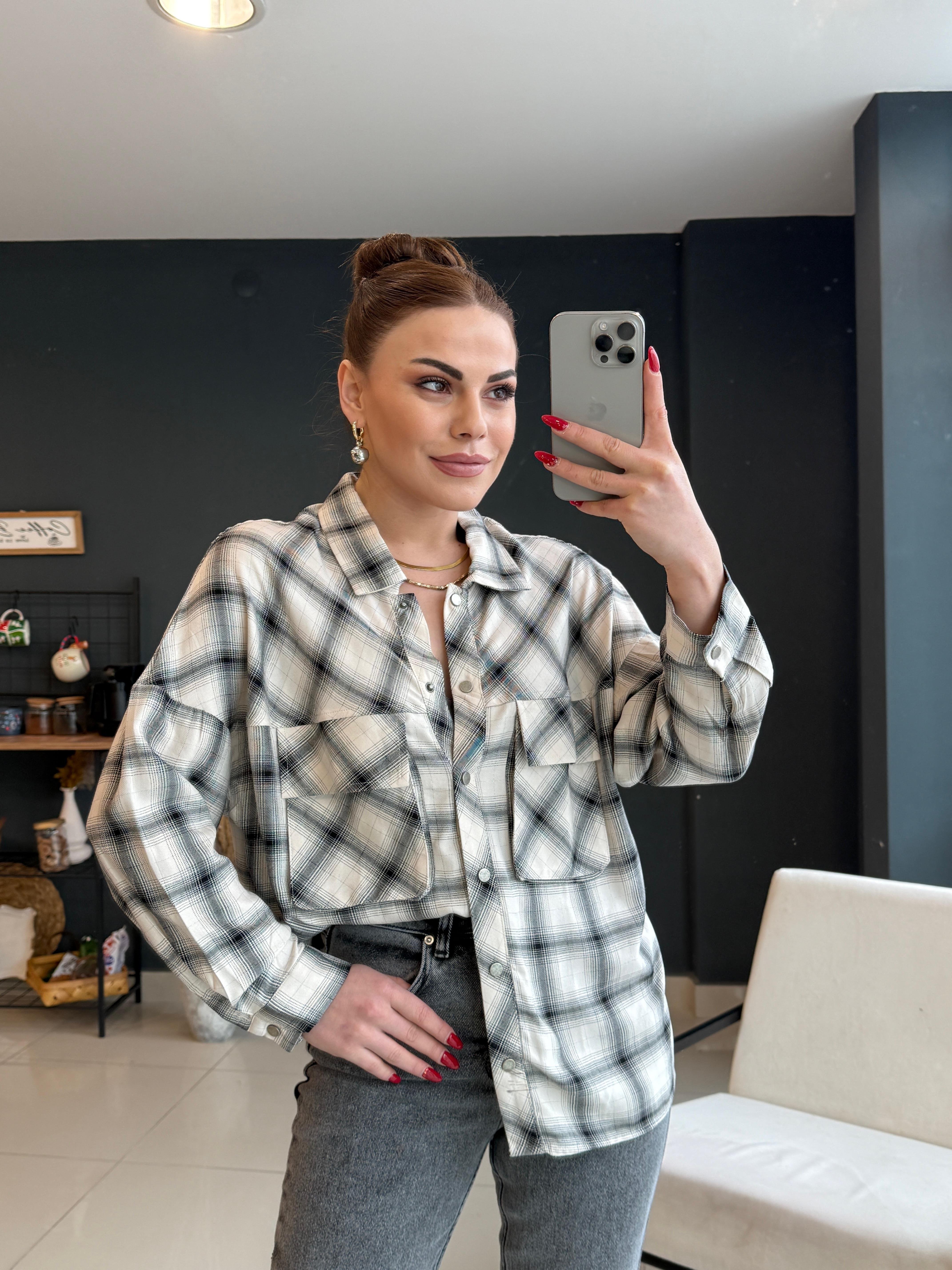 ORJİNAL MARKA DESENLİ GÖMLEK