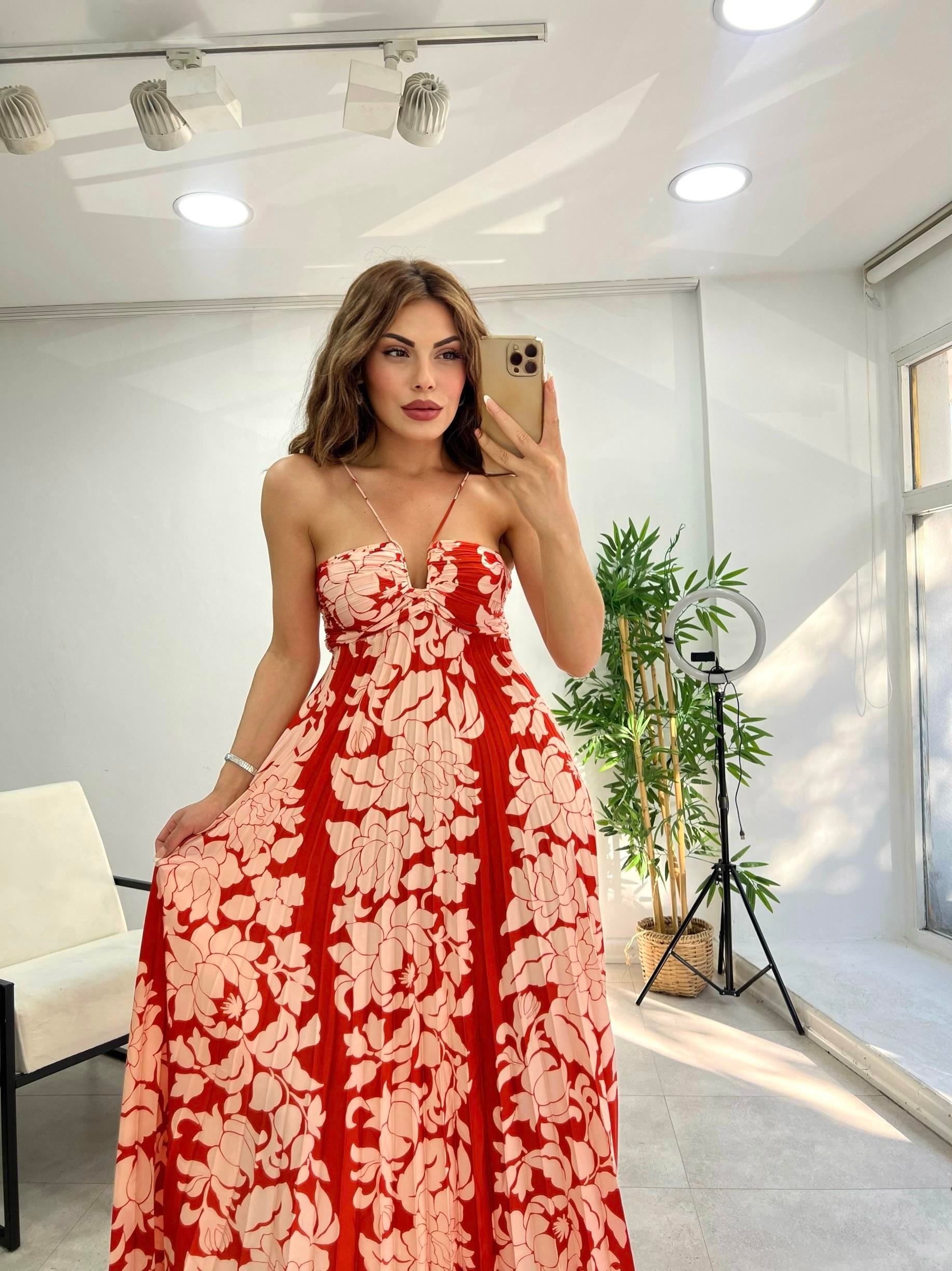 ORJİNAL MARKA İP ASKILI DEKOLTELİ ELBİSE