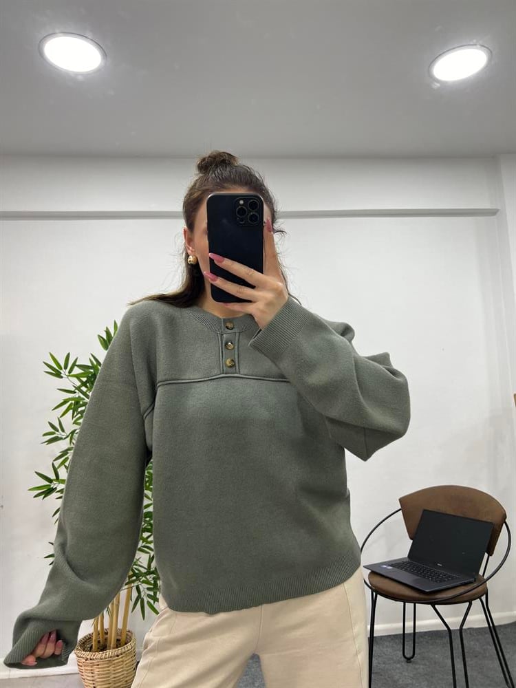 ORJİNAL MARKA ÖNÜ DÜĞMELİ TRİKO 