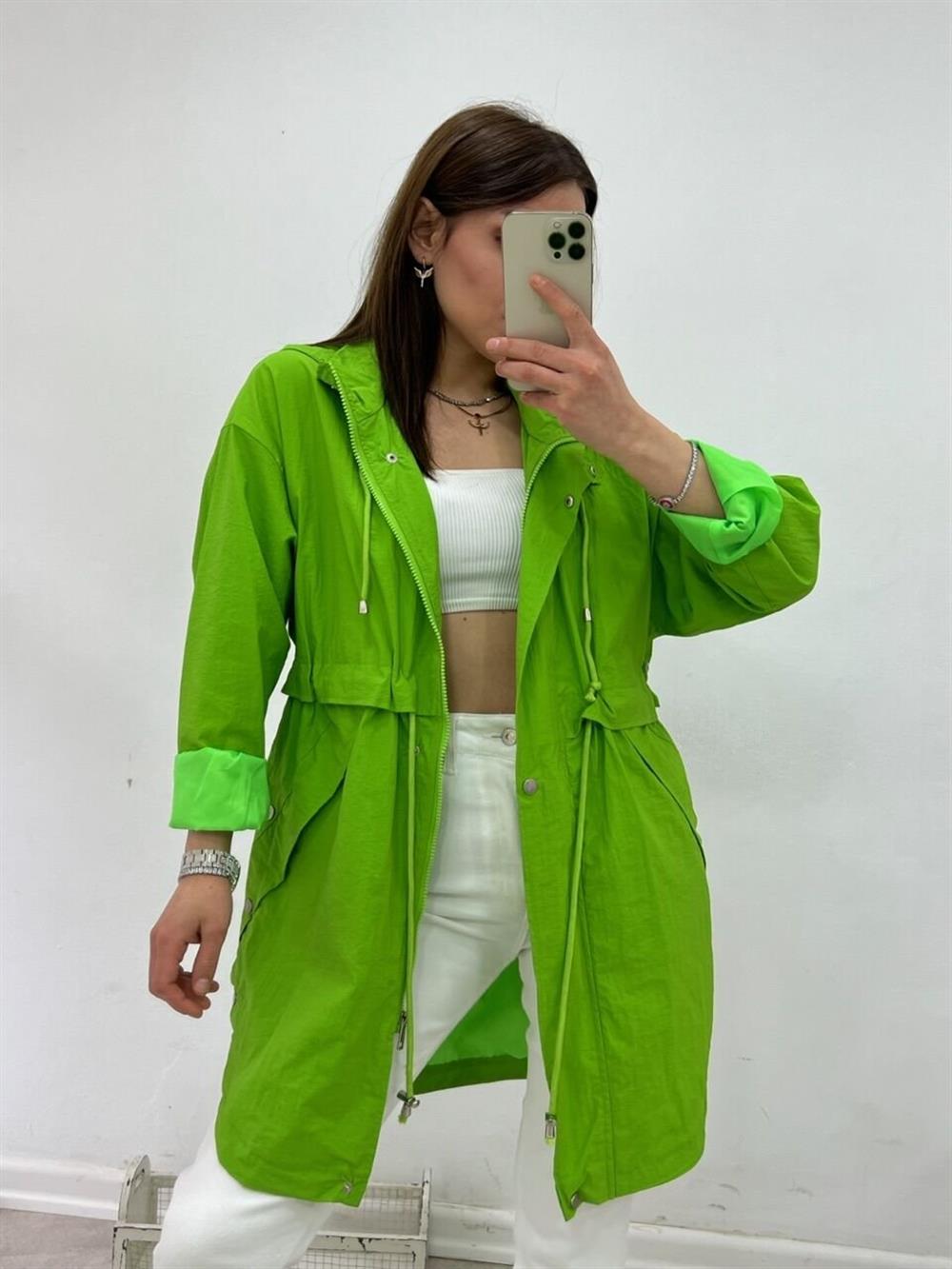 ÖZEL SERİ YEŞİL TRENÇ